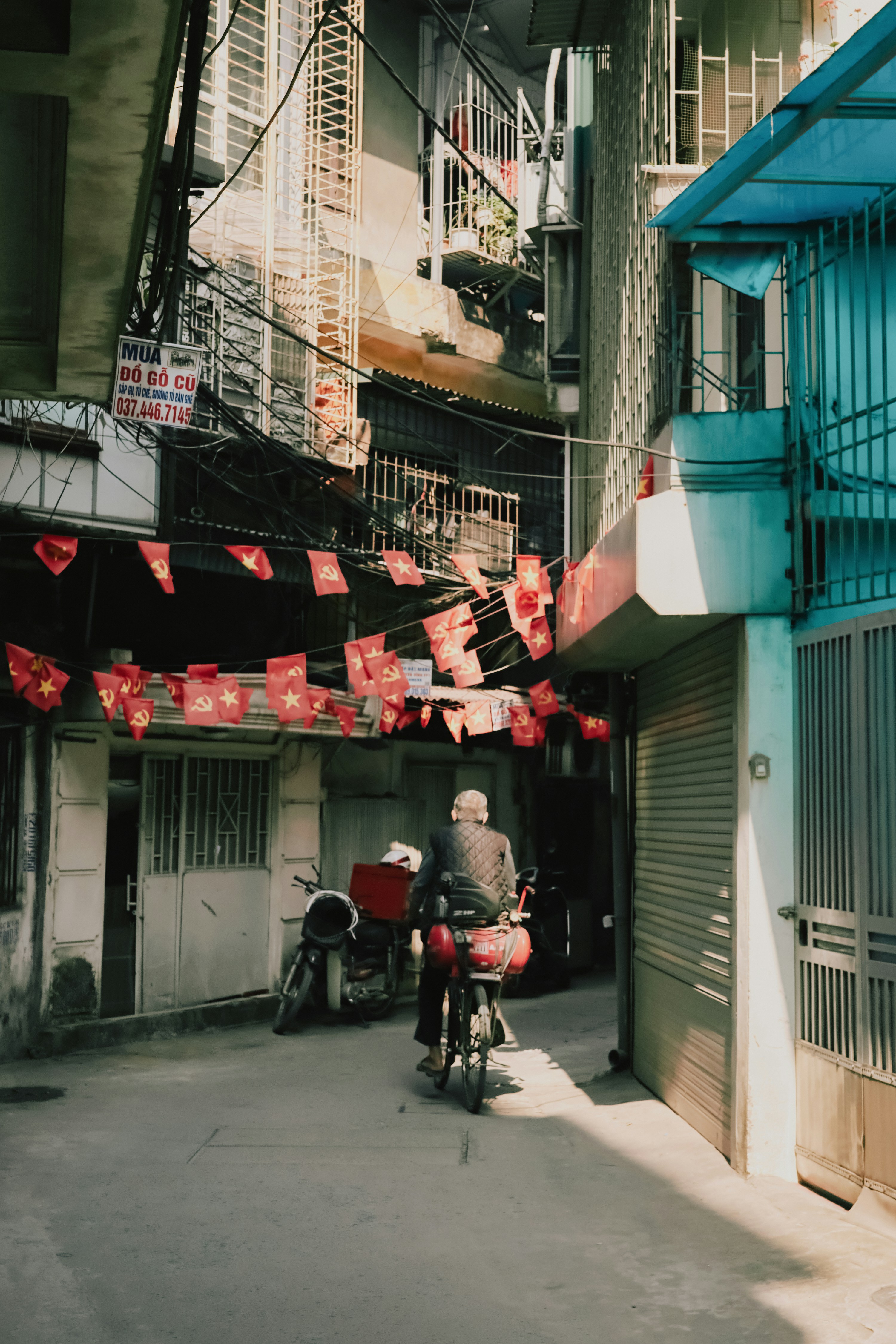 Getting Around Between Neighborhoods