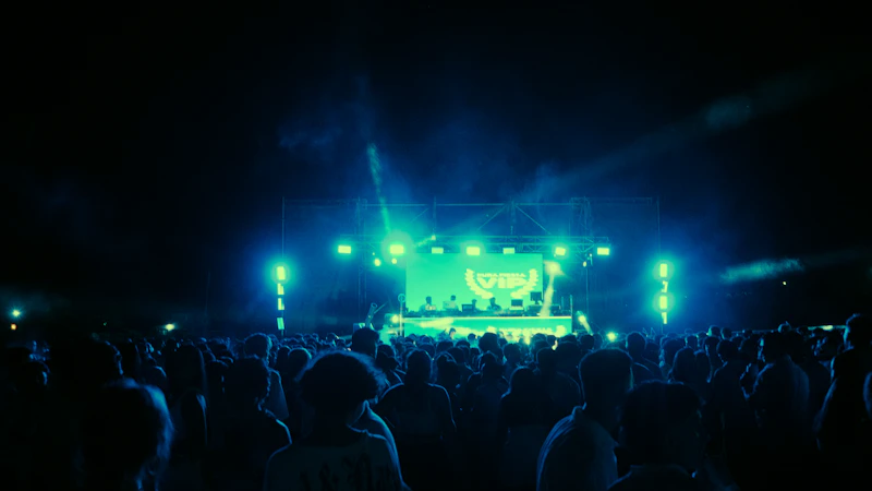 VIP Event Access (Concerts & Sports)