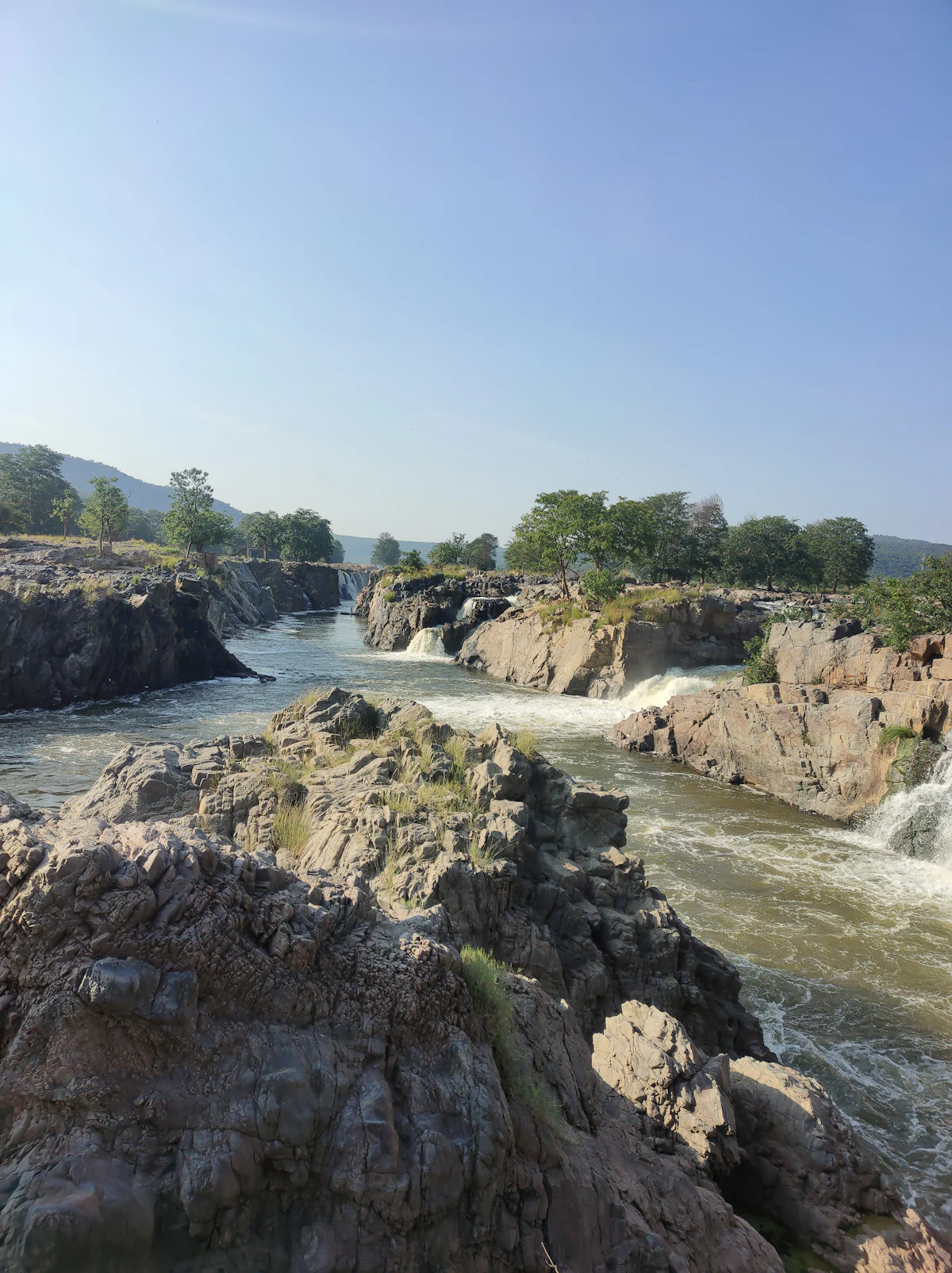 Hogenakkal Falls