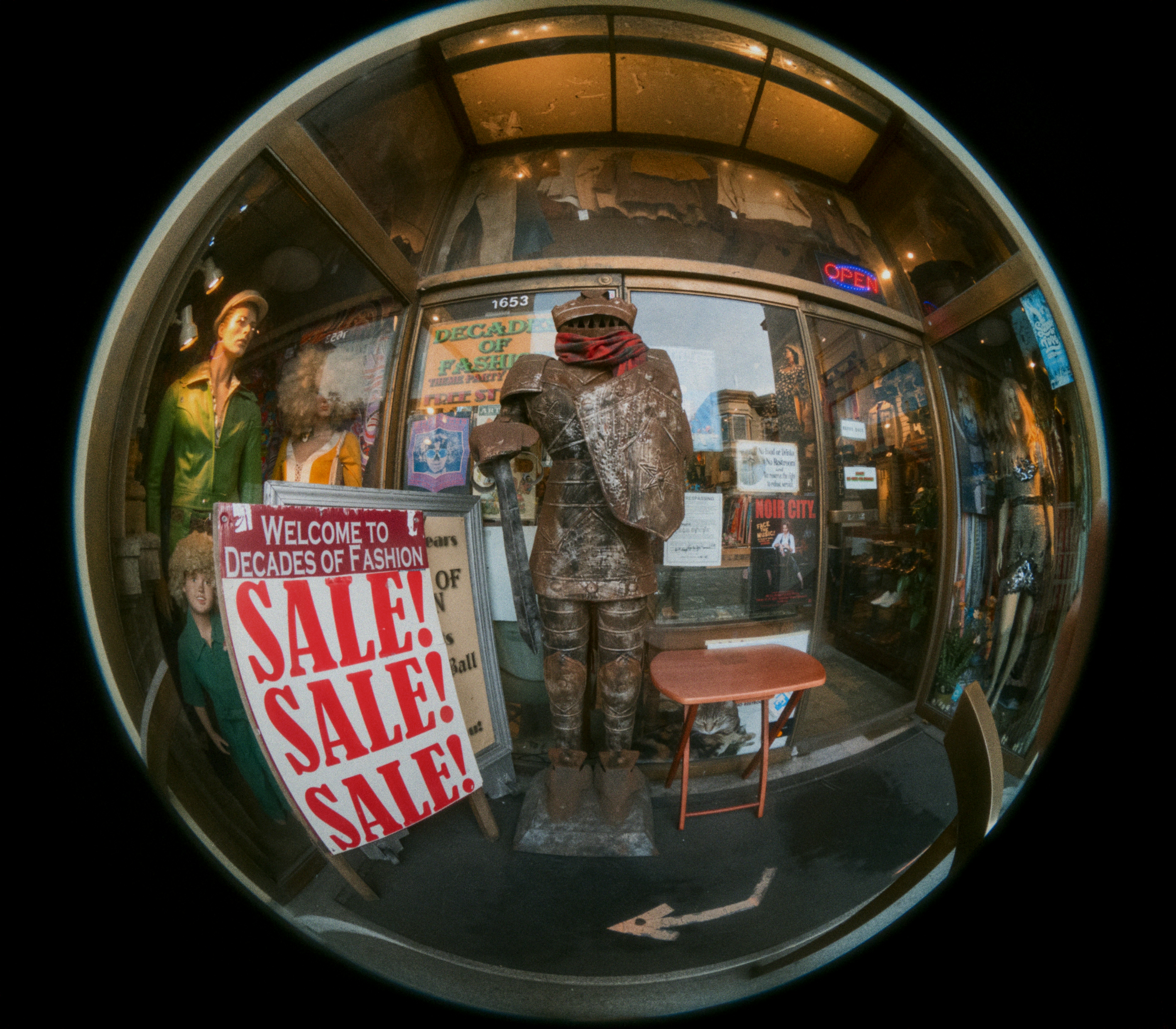 photo-1768108662097-b66151898eb1?ixid=M3wxMjA3fDB8MXxzZWFyY2h8Mnx8d2lzbWElMjBmb3IlMjBzYWxlfGVufDB8fHx8MTc2ODYwNjI3OHww\u0026ixlib=rb-4.1.0