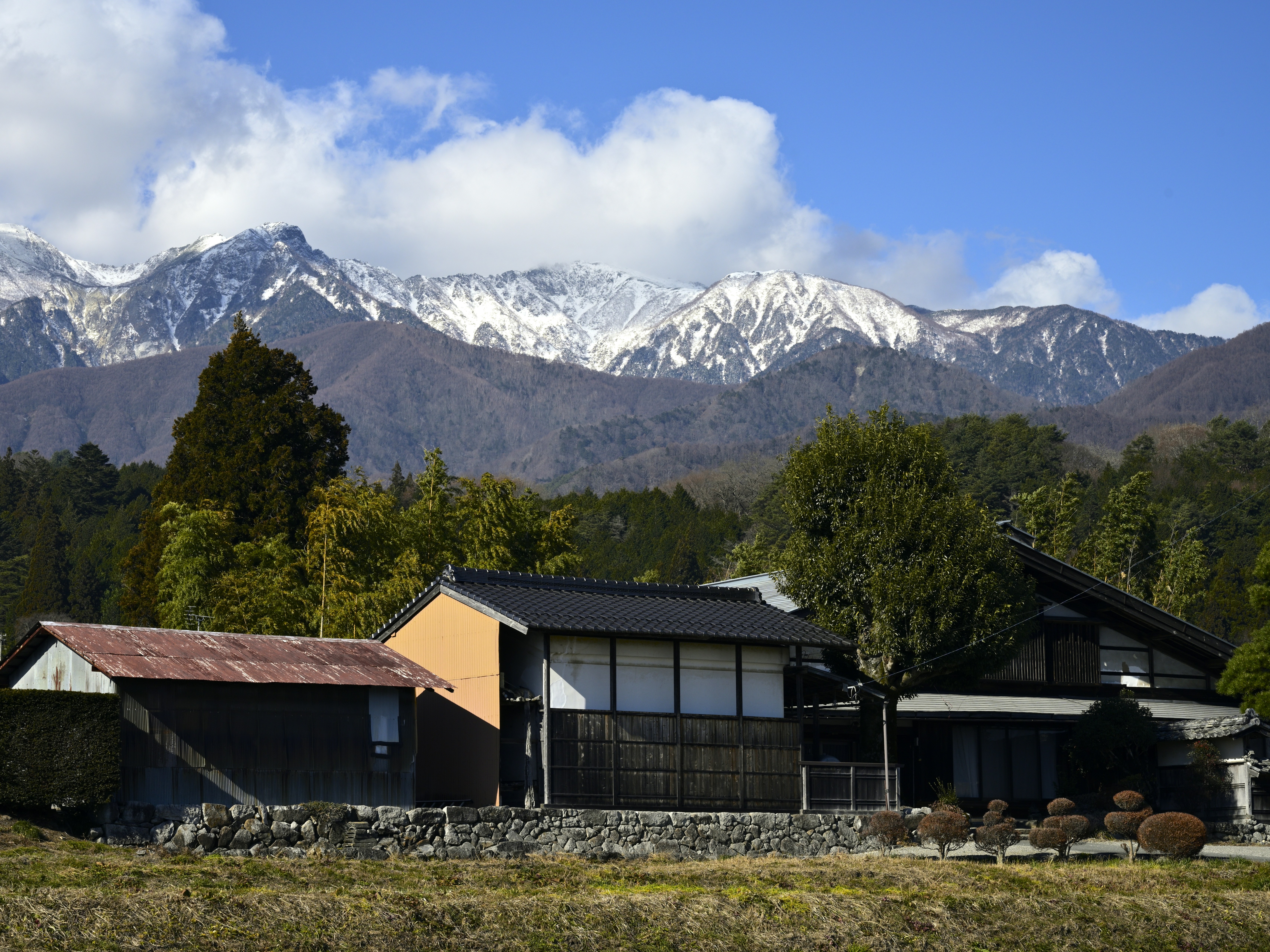 Photo by tomokiozawa