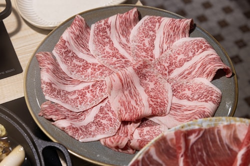 Thin-sliced prime beef fanned for hotpot