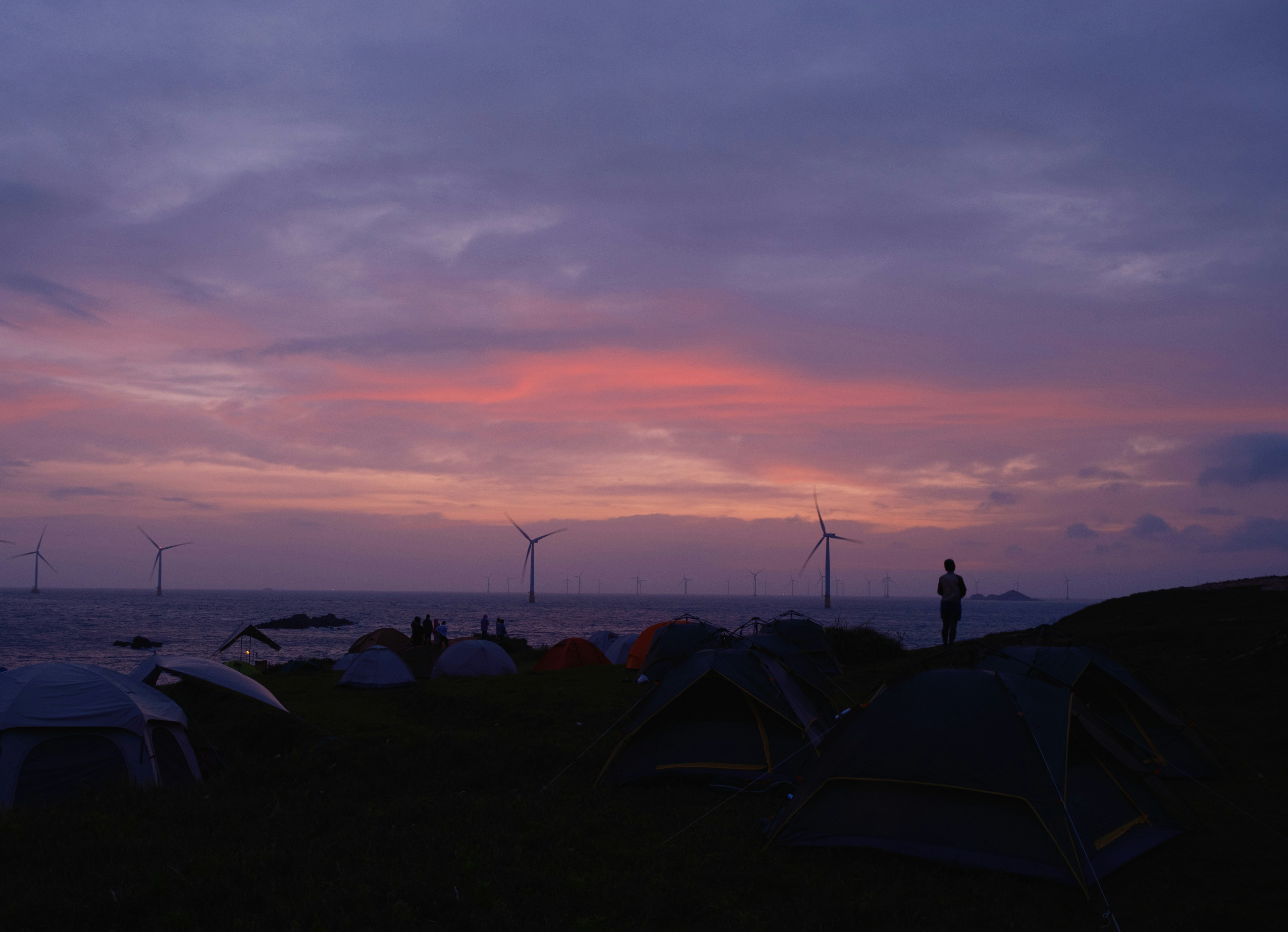 camping tent wind, wallpaper, Keep Your Tent From Blowing Away: Expert Tips 6