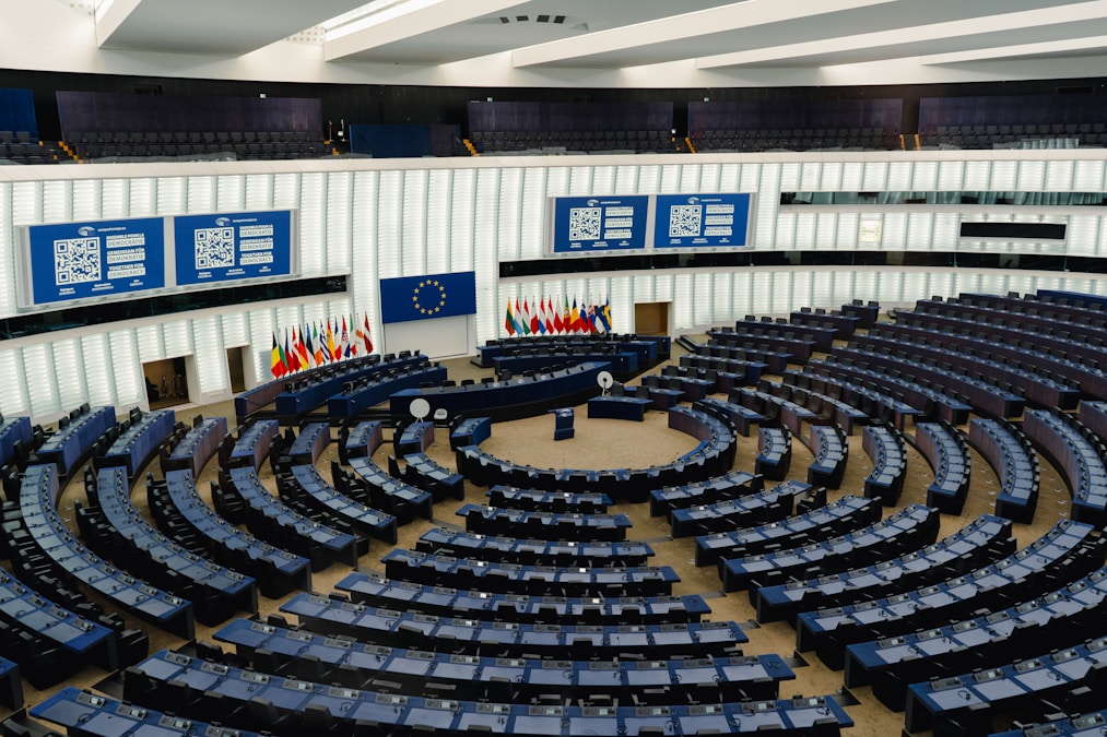 Europees Parlement stemt in met verbod op AI-nudifiers