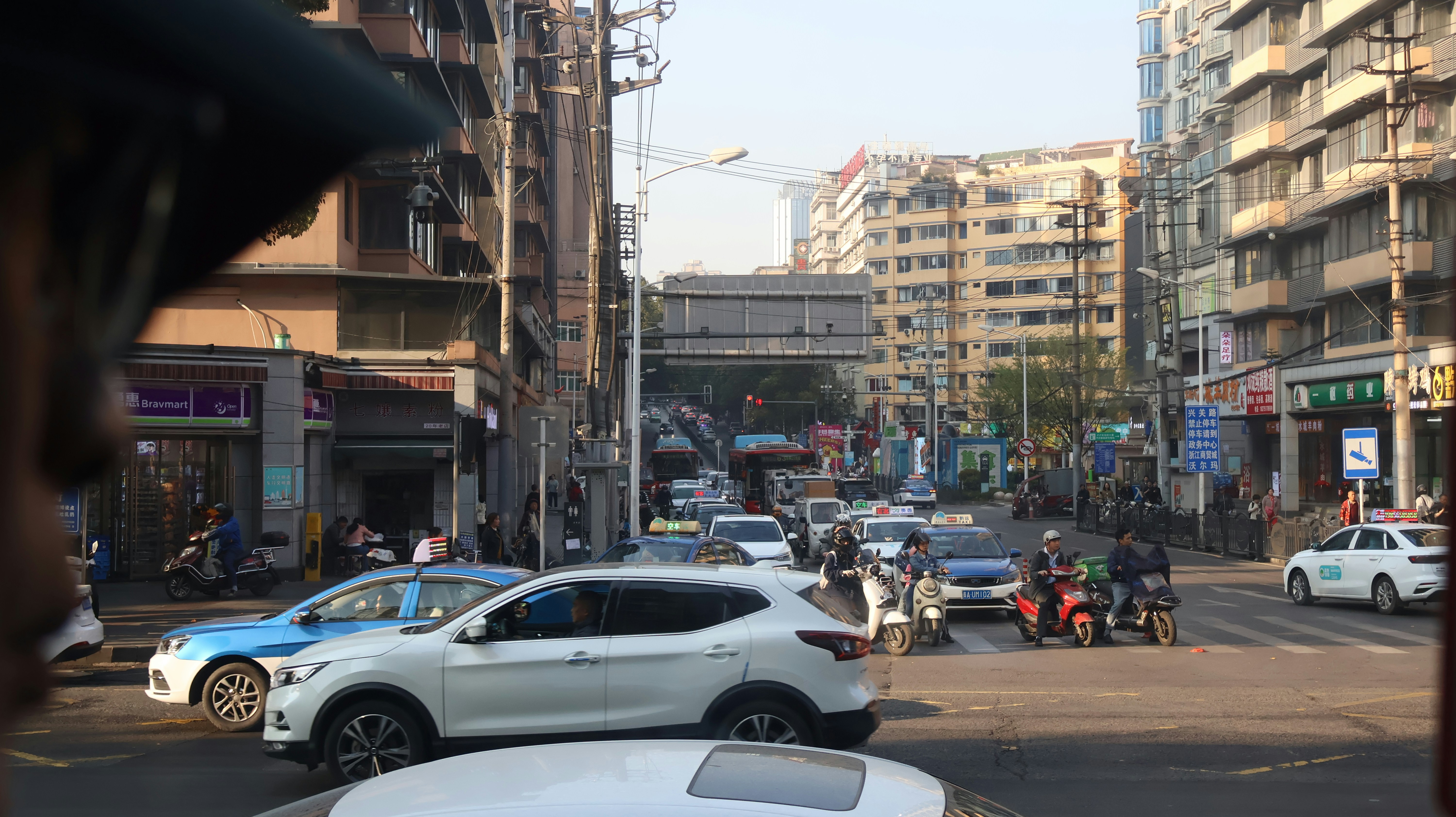 Photo by hungnguyenvn