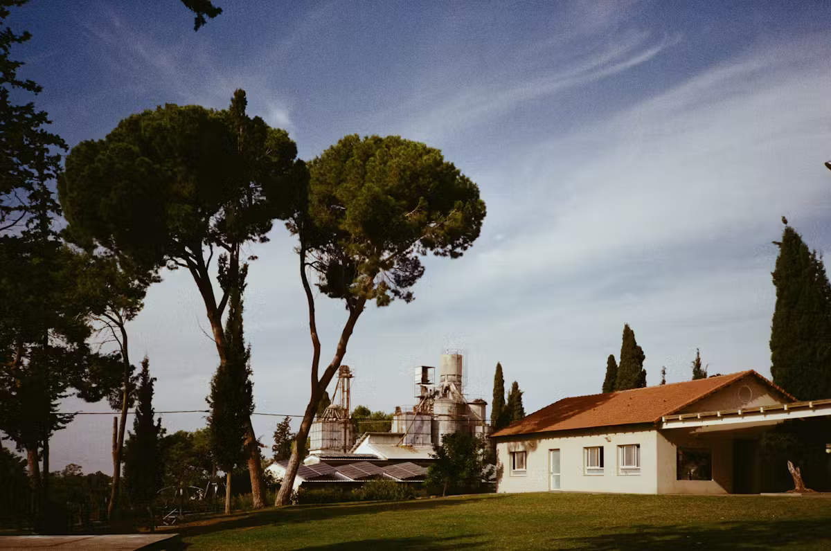 Paisible maison plein de charme à Clans — Maison · Clans, Provence