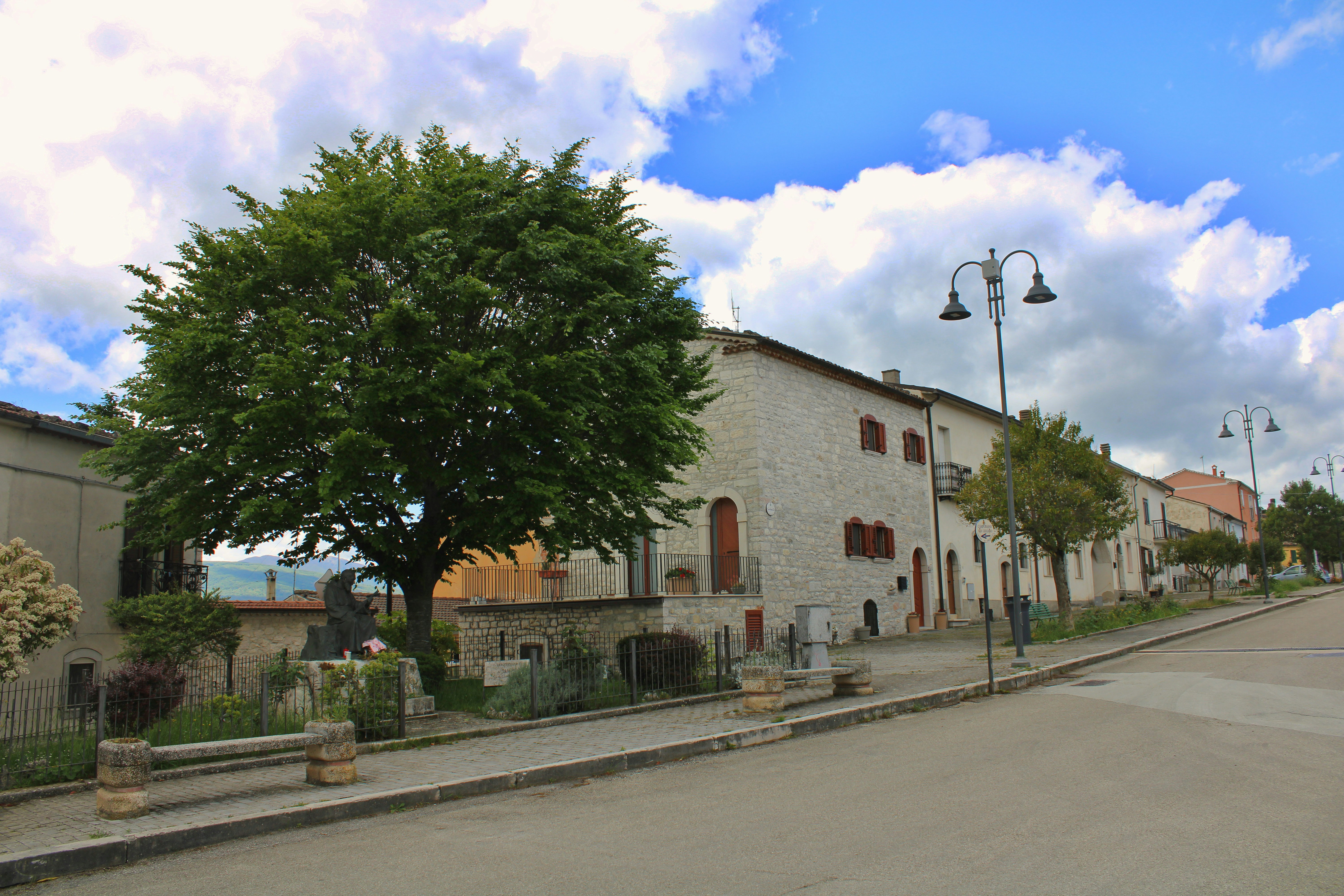 Photo by gabrieleromanoy