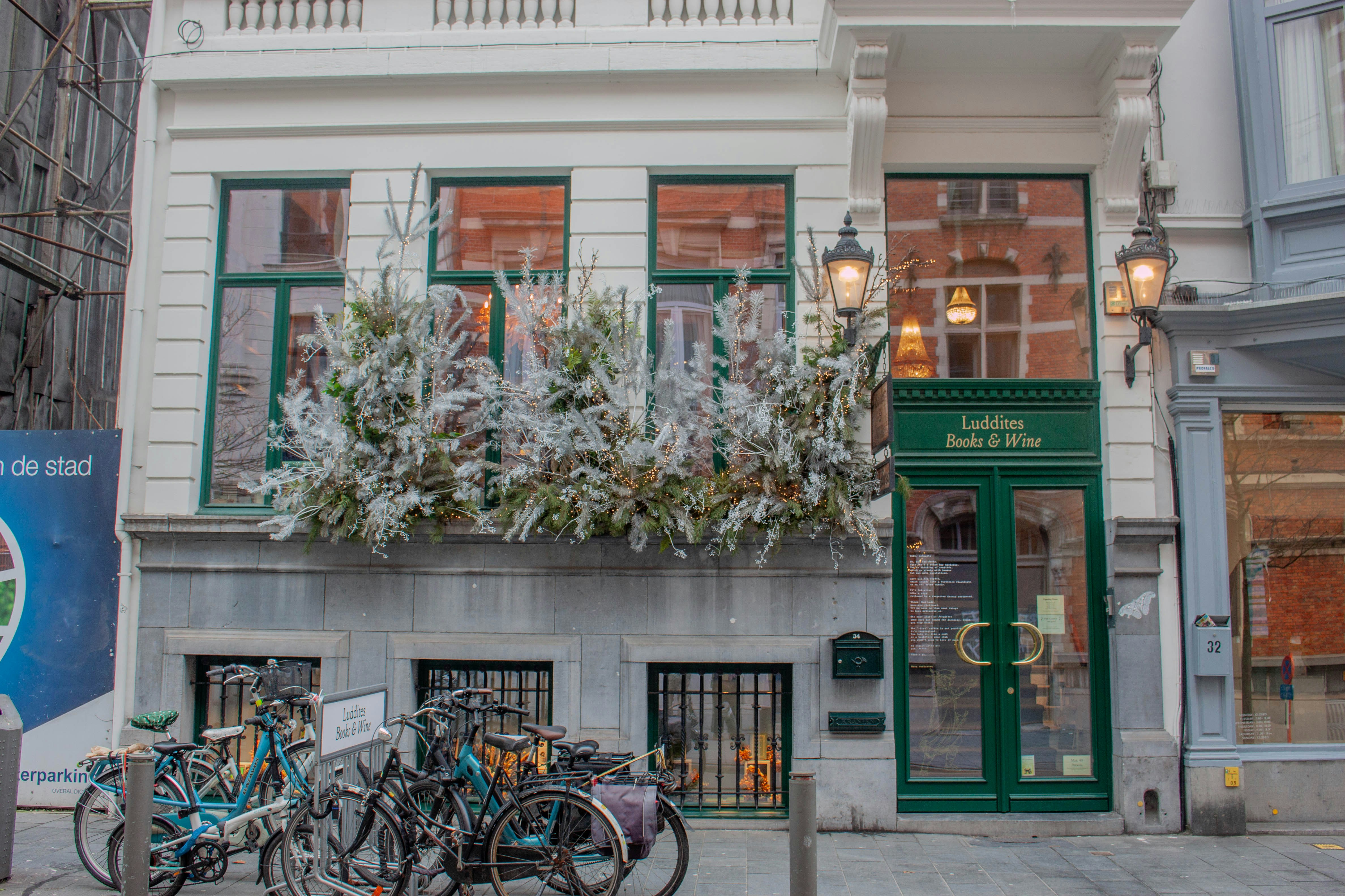 Photo by kamillaisalieva