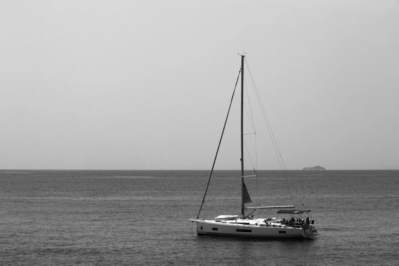 Qué llevar a una travesía en velero: lista completa de equipaje