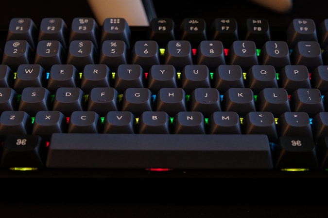 Controller vs Keyboard & Mouse: Competitive Analysis