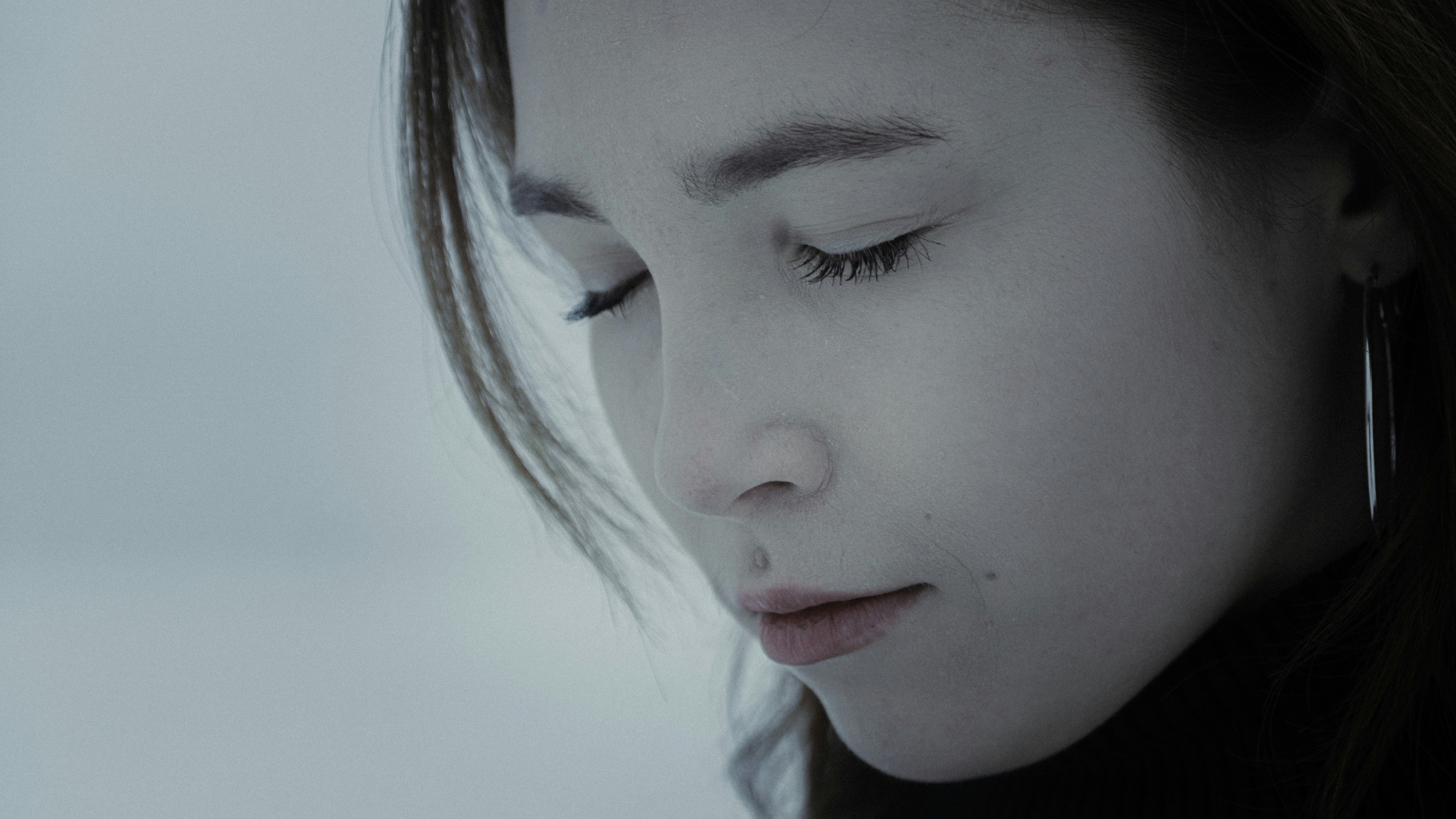 photo-1768470050780-cf0f48b244ad?ixid=M3wxMjA3fDB8MXxzZWFyY2h8MTZ8fCVFMiU5OCU4NSVFMiU5OCU4NSVFMiU5OCU4NSVFMiU5OCU4NSVFMiU5OCU4NSVFRCU4QyU4QyVFQyU5QiU4QyVFQyU5NSVCRCVFQSVCNSVBRCUyMCVFQSVCMyVCNSVFQyU4QiU5RCUyMCVFRCU5OSU4OCVFRCU4RSU5OCVFQyU5RCVCNCVFQyVBNyU4MCVFQyU5NyU5MCVFQyU4NCU5QyUyMCVFQyU4MyU4MSVFQiU4QiVCNCVFQiVCMCU5QiVFQSVCOCVCMCVFMiU5OCU5Q3xlbnwwfHx8fDE3Njg4OTE3NzR8MA\u0026ixlib=rb-4.1.0