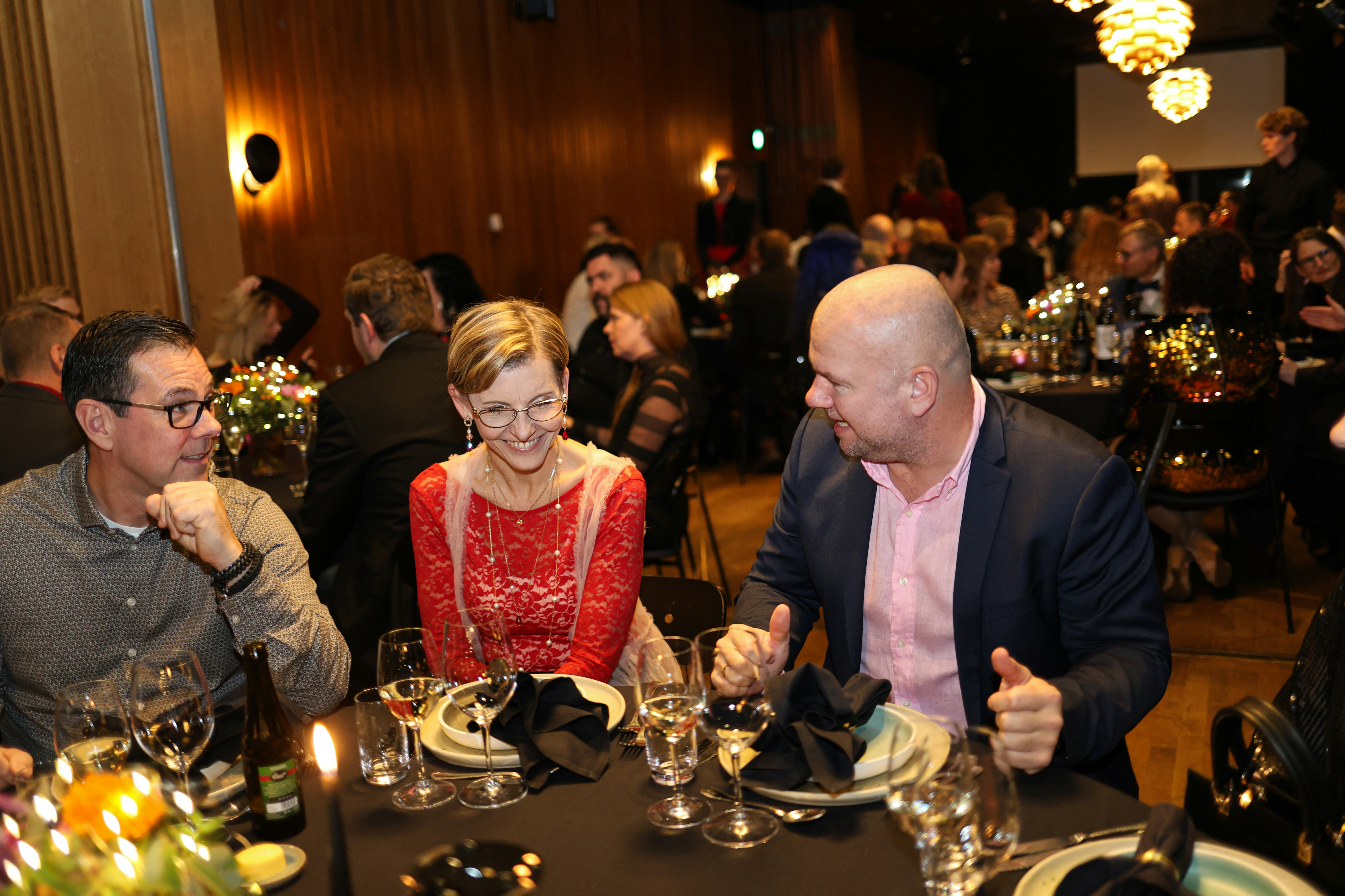 We Put Down Our Phones at Dinner for Two Hours. Here's What Actually Happened.