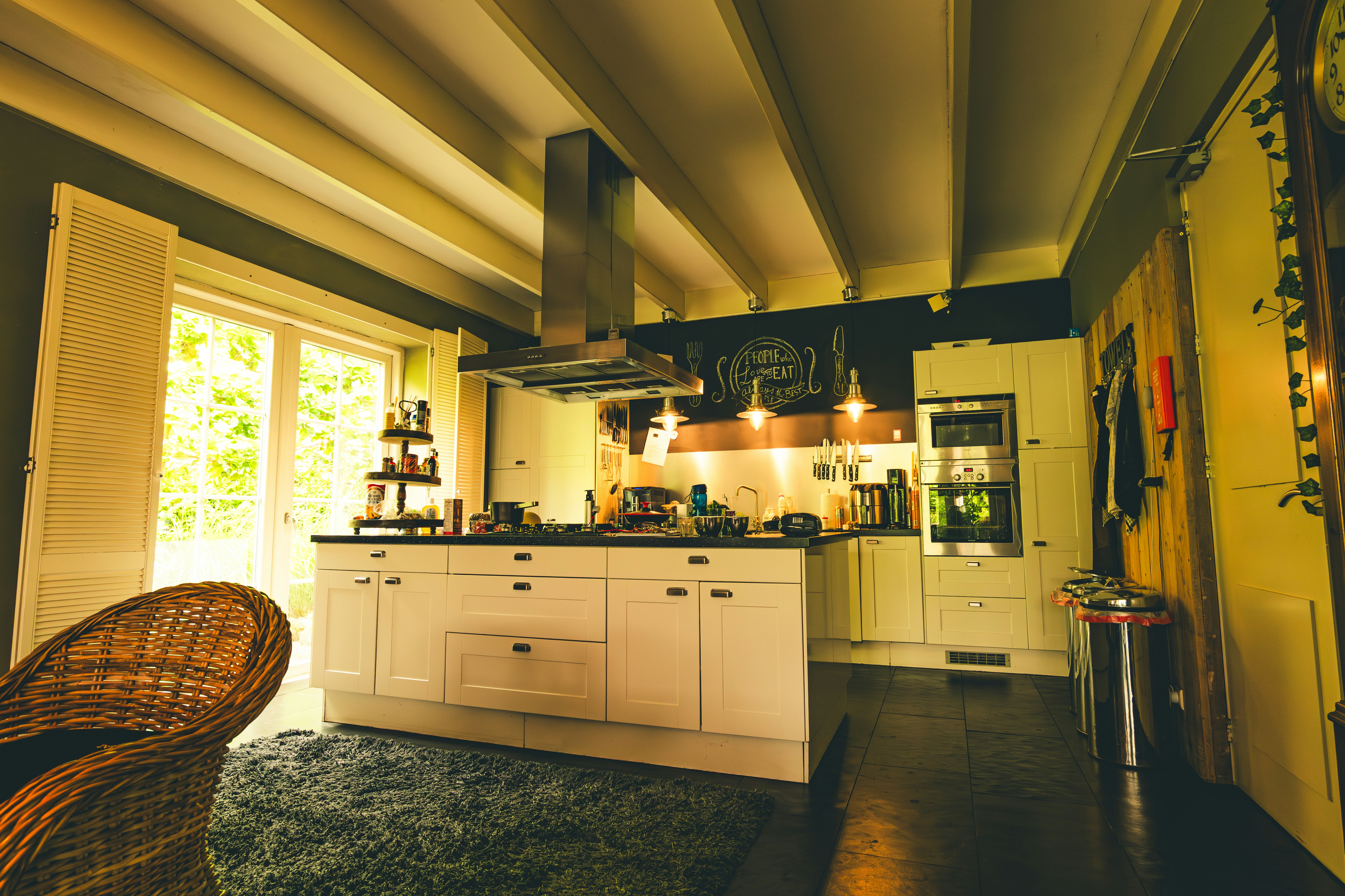 5 Sustainable Kitchen Set Ideas for Modern Homes