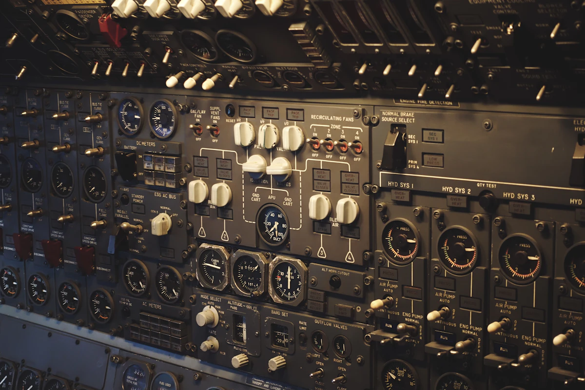 Cockpit control panel