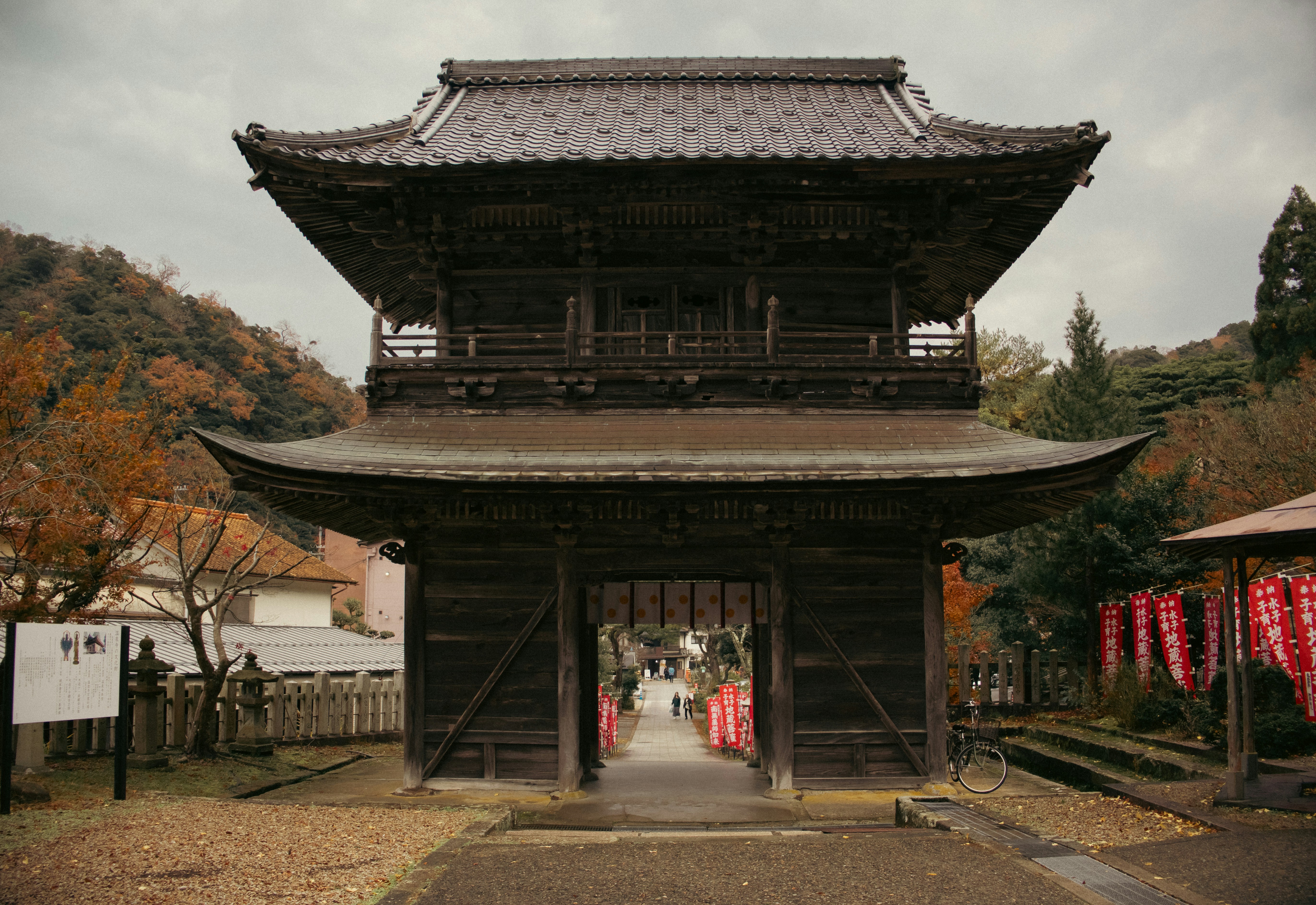 Photo by katekasiutich