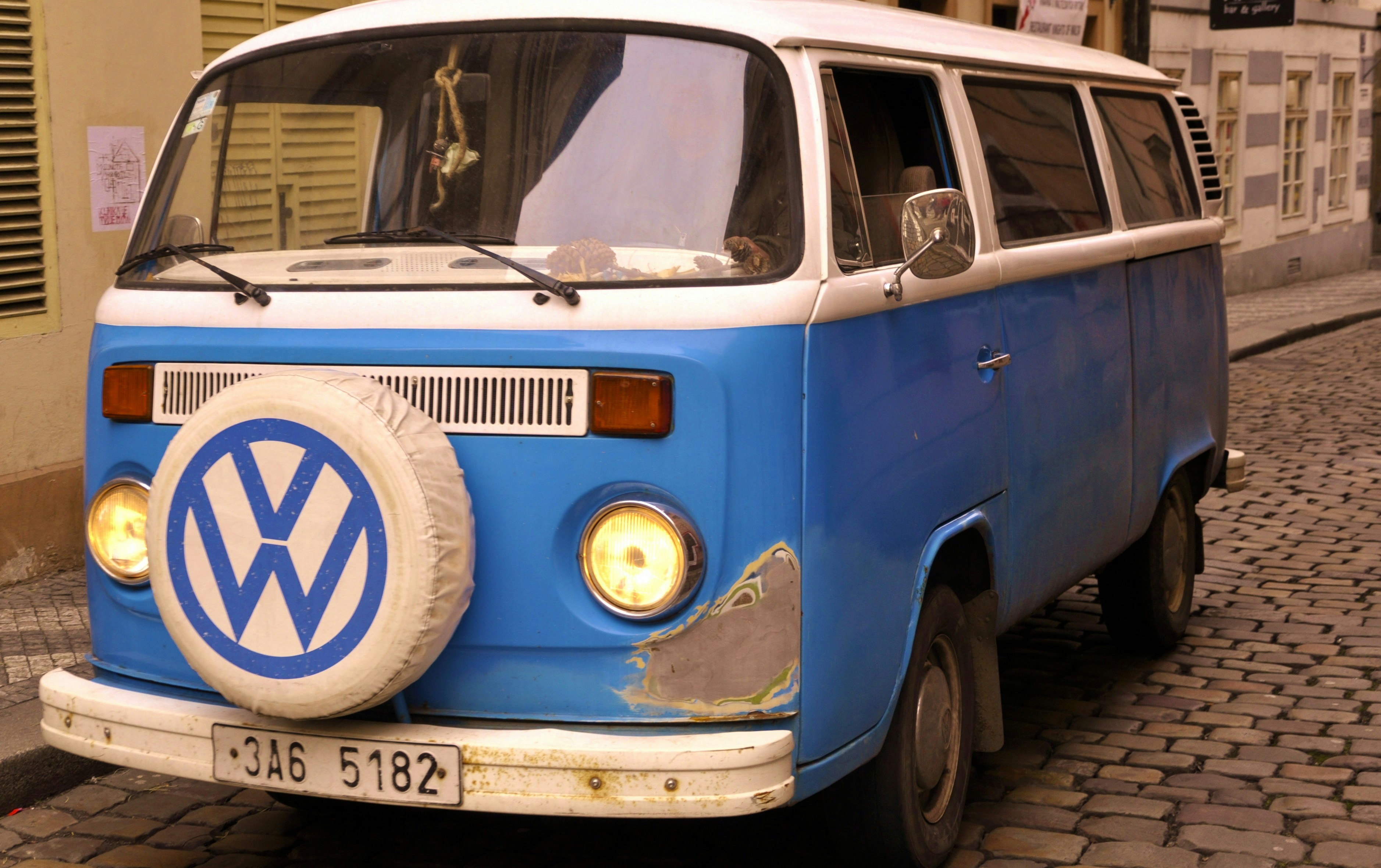 Restaurierter VW Bus T2