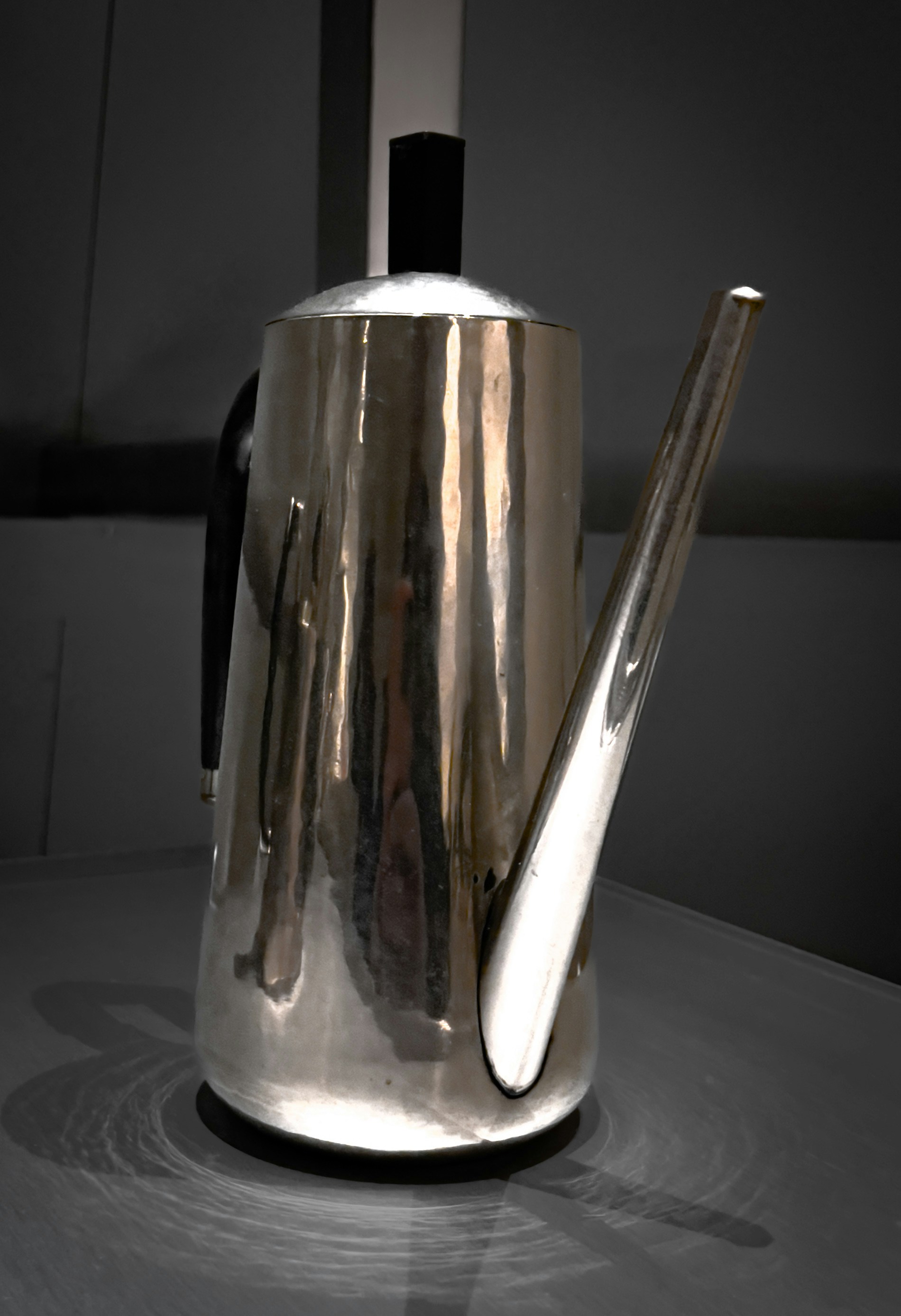 mid century modern kitchen, wallpaper, Mid-Century Modern Small Kitchen: Design Mistakes 2