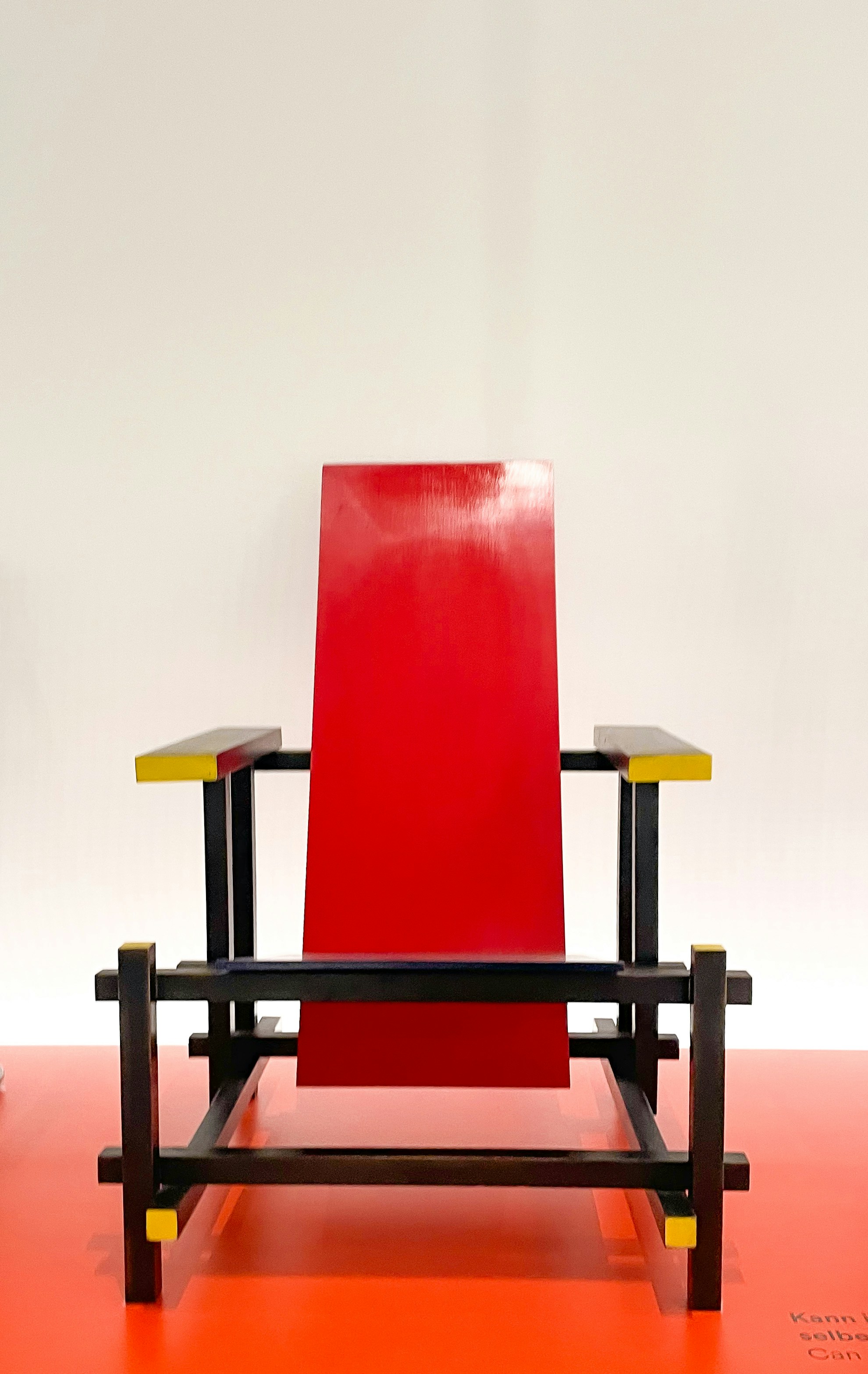 modern kitchen chair, wallpaper, Luxury Ergonomic Chairs for Small Kitchens 4