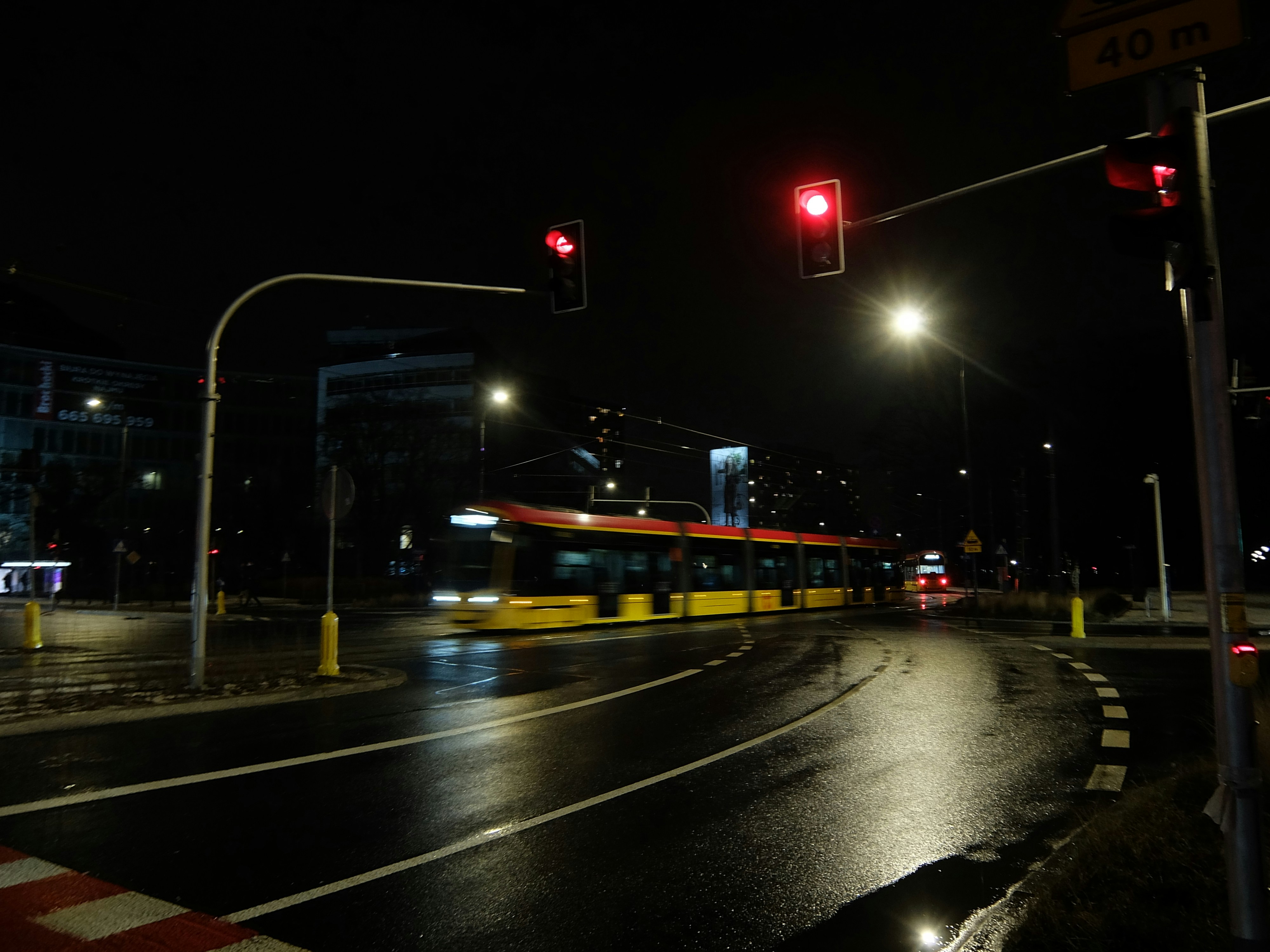 Photo by viktor_rejent