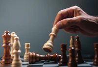 Cómo ganar clientes en crisis económica: estrategias contra competencia