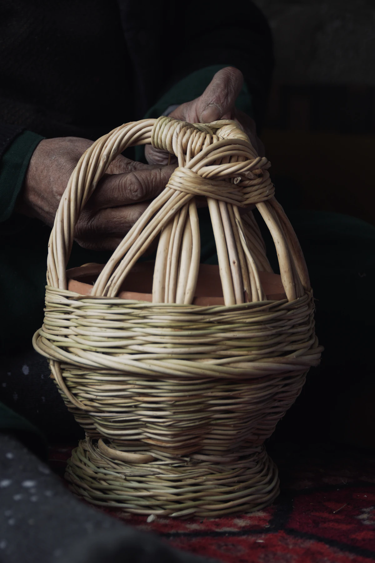 Hand weaving close-up