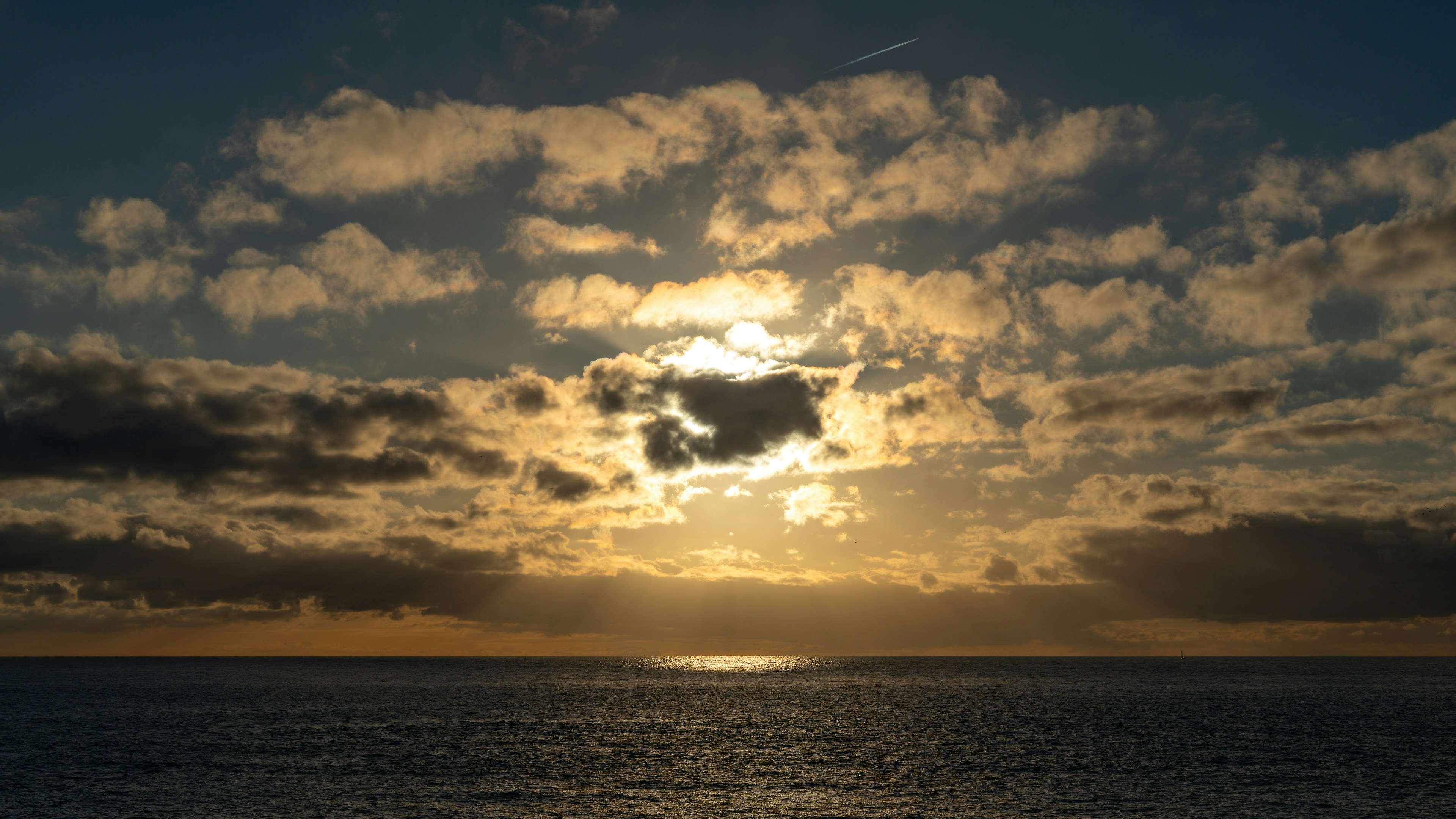 Photo by theemanofoth