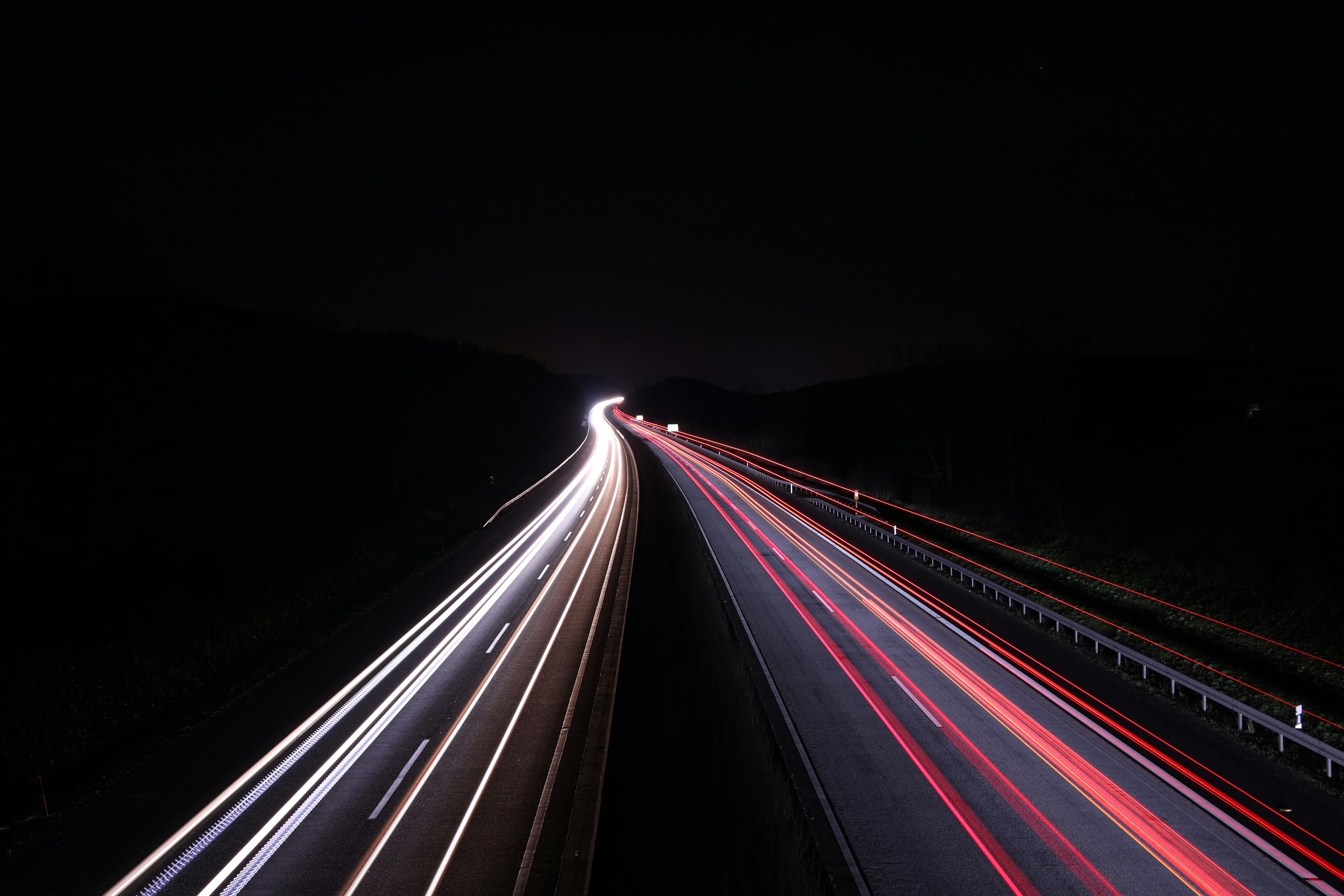 Photo by viktorfriesen