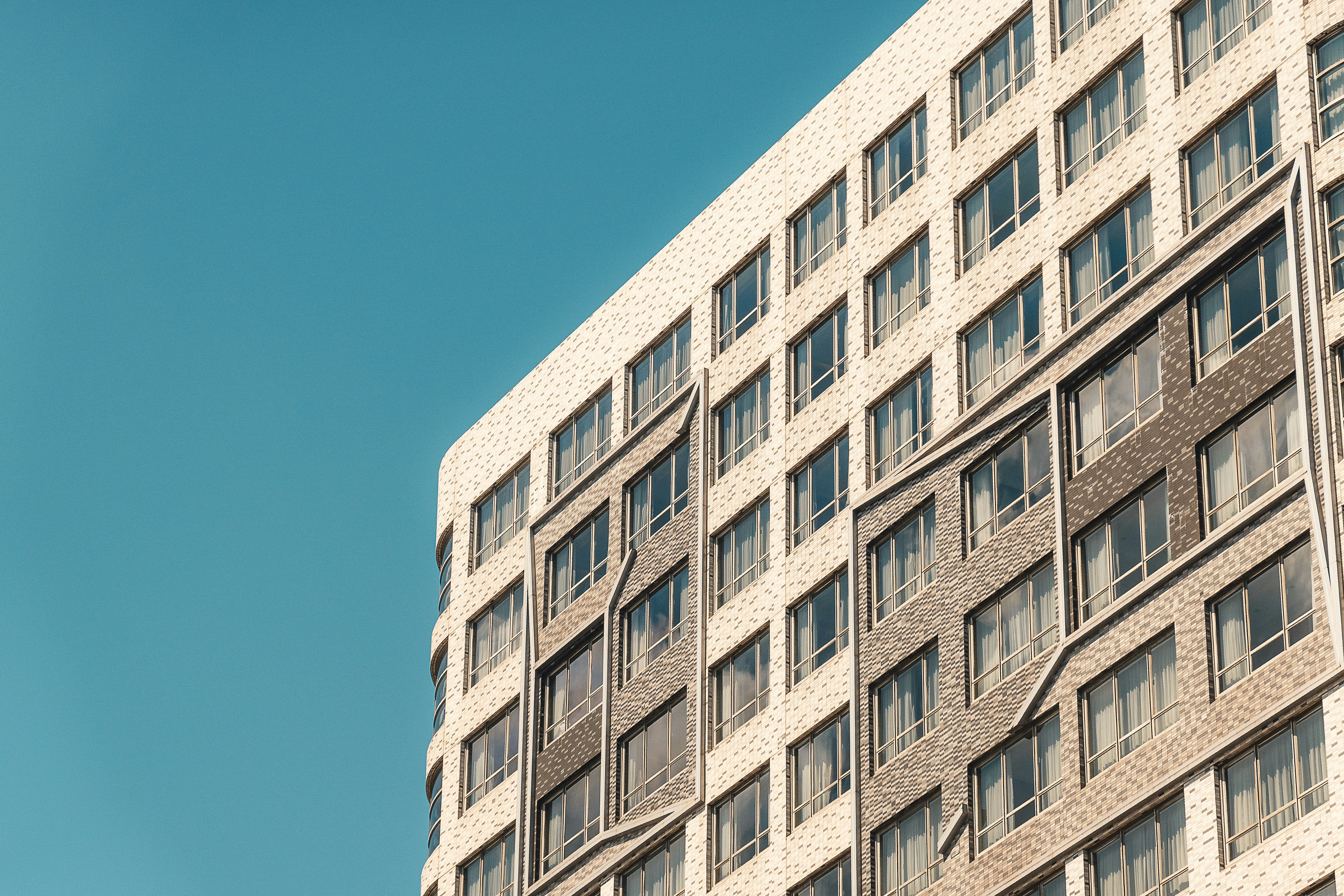 Photo by willianjusten