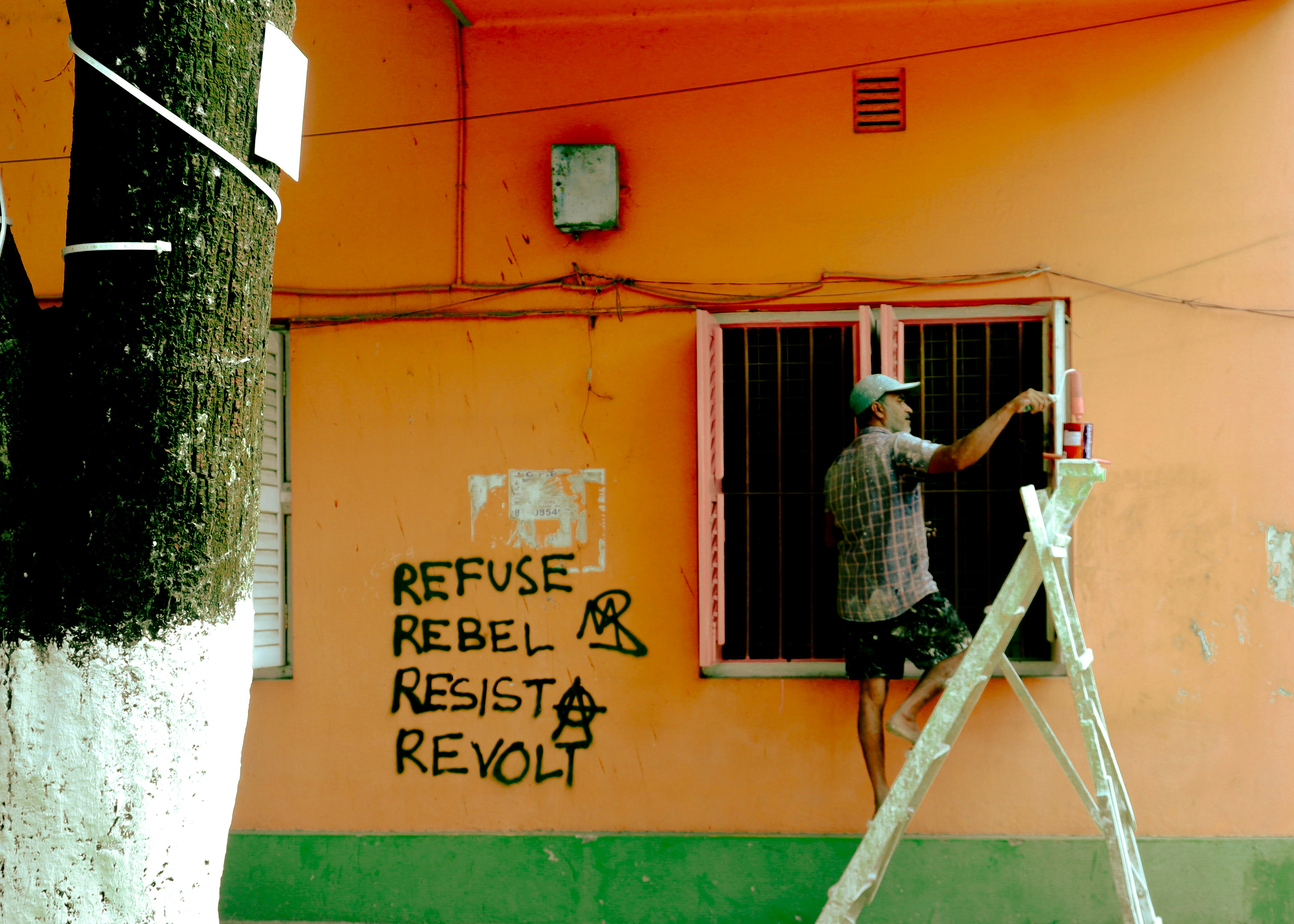 painting exterior wall