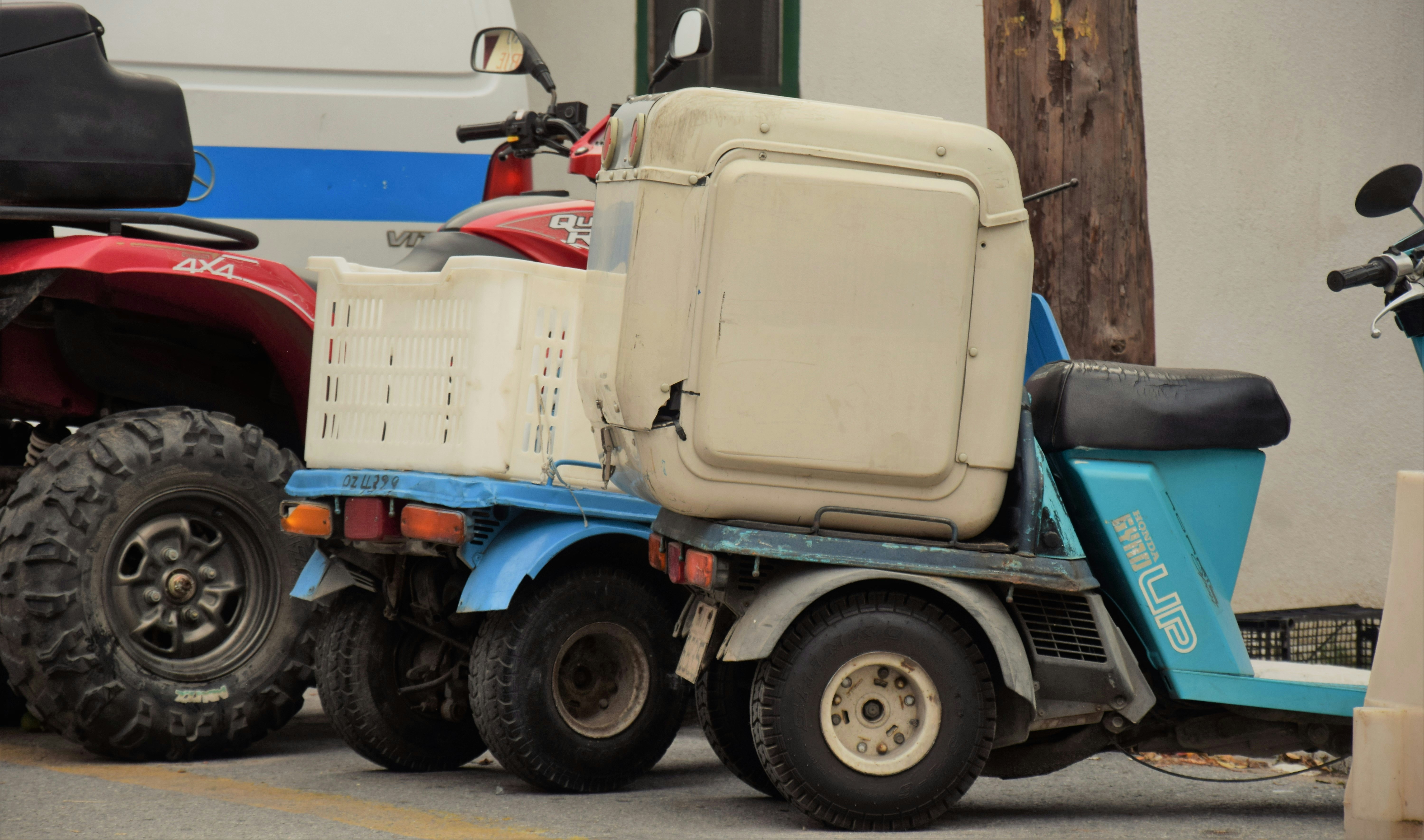 The Reality of Local Delivery Options: Pros and Cons for Shoppers