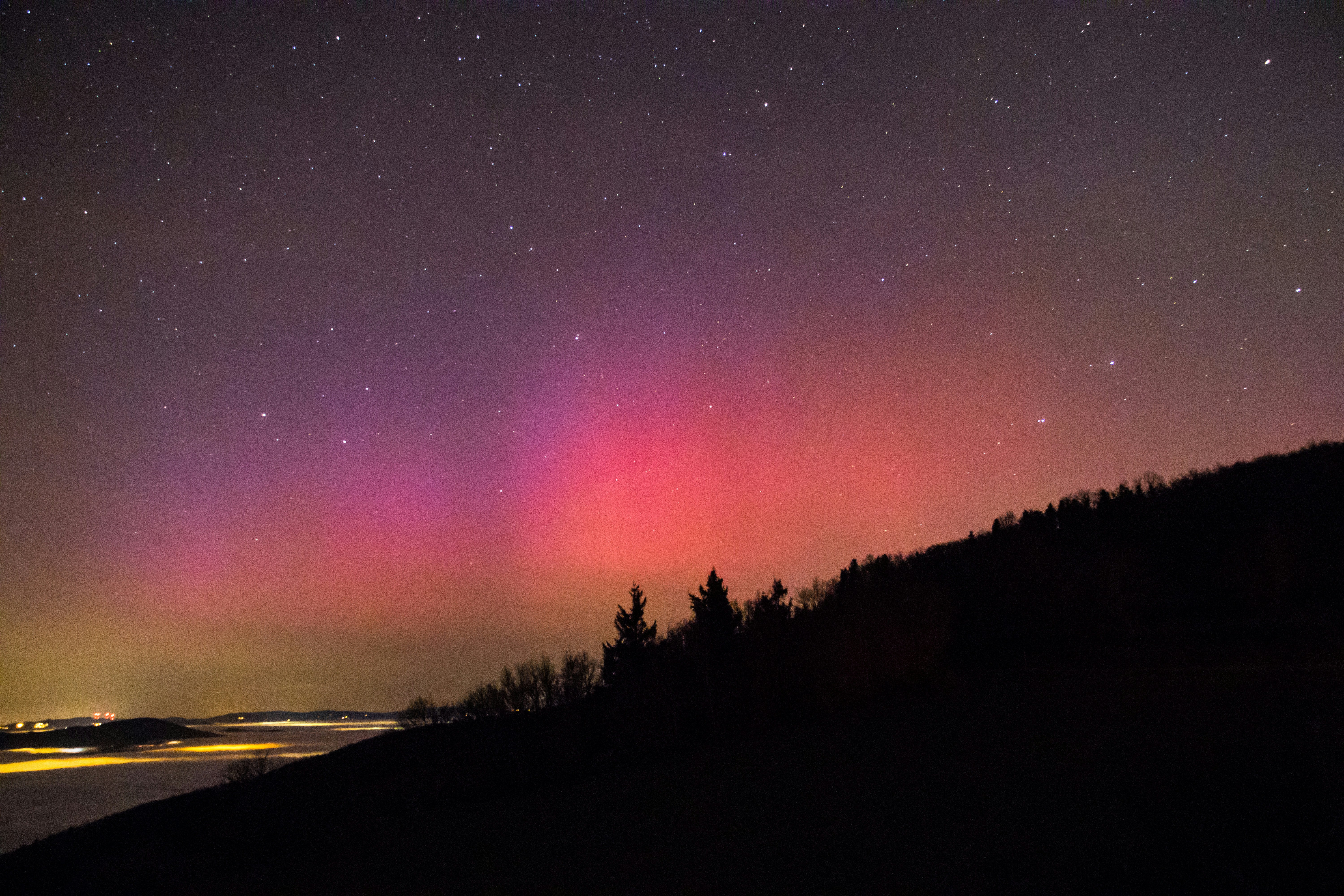 Photo by lucasgallone