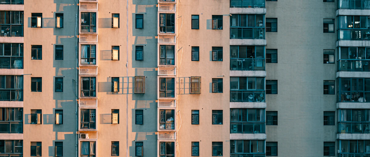 7 Steps to Automate Property Management Review Requests 2026