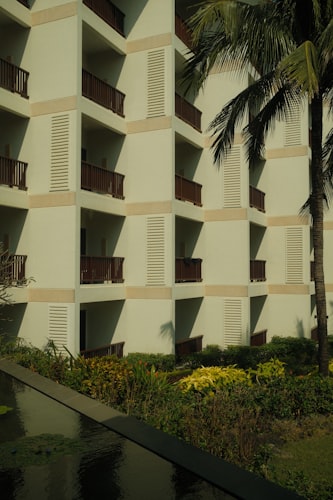 Calibishie Cove resort