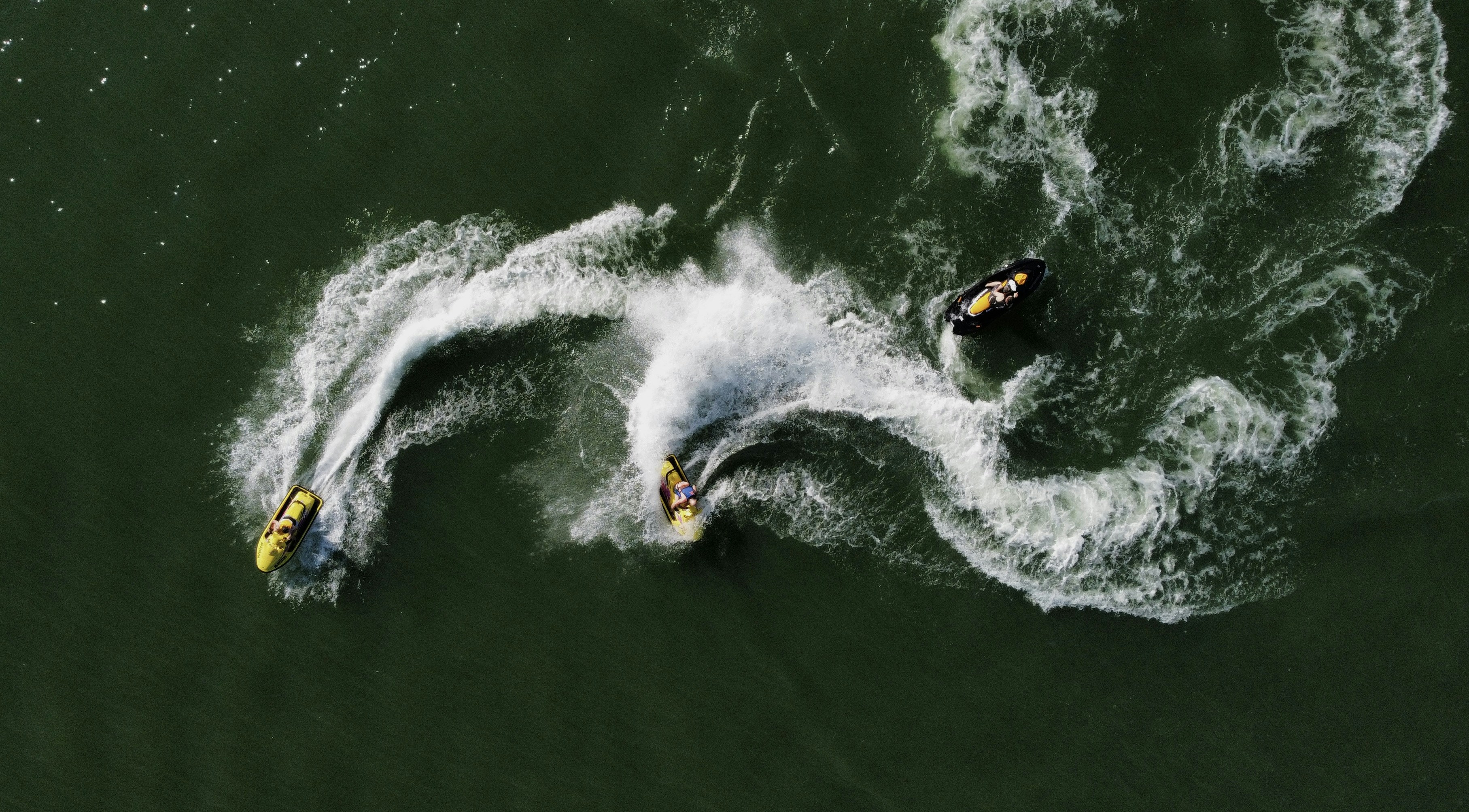 jet ski collision on a lake - jet ski injury attorney