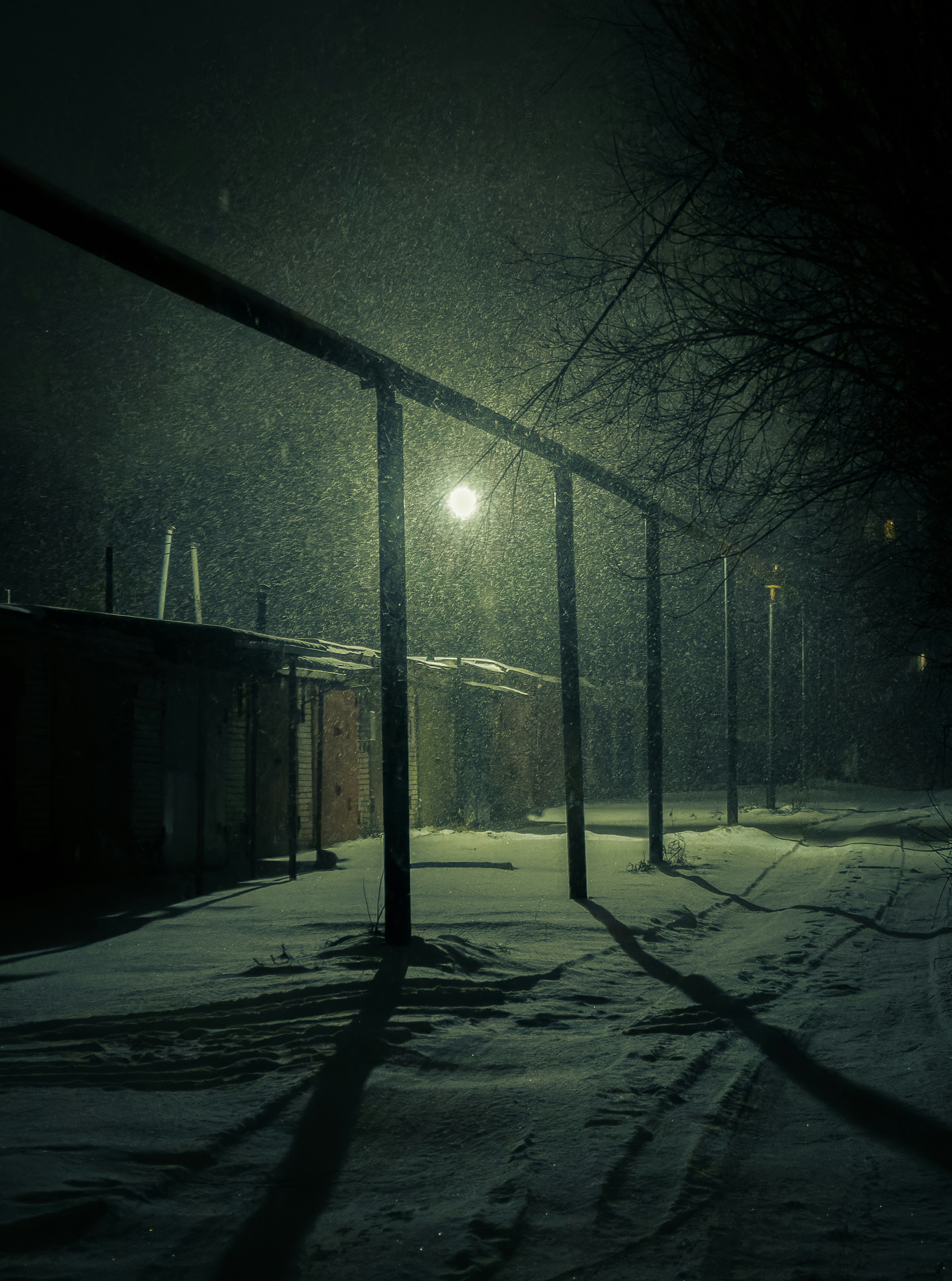 winter night landscape, wallpaper, Stay Warm Without a Fire: Nighttime Heat Solutions 3