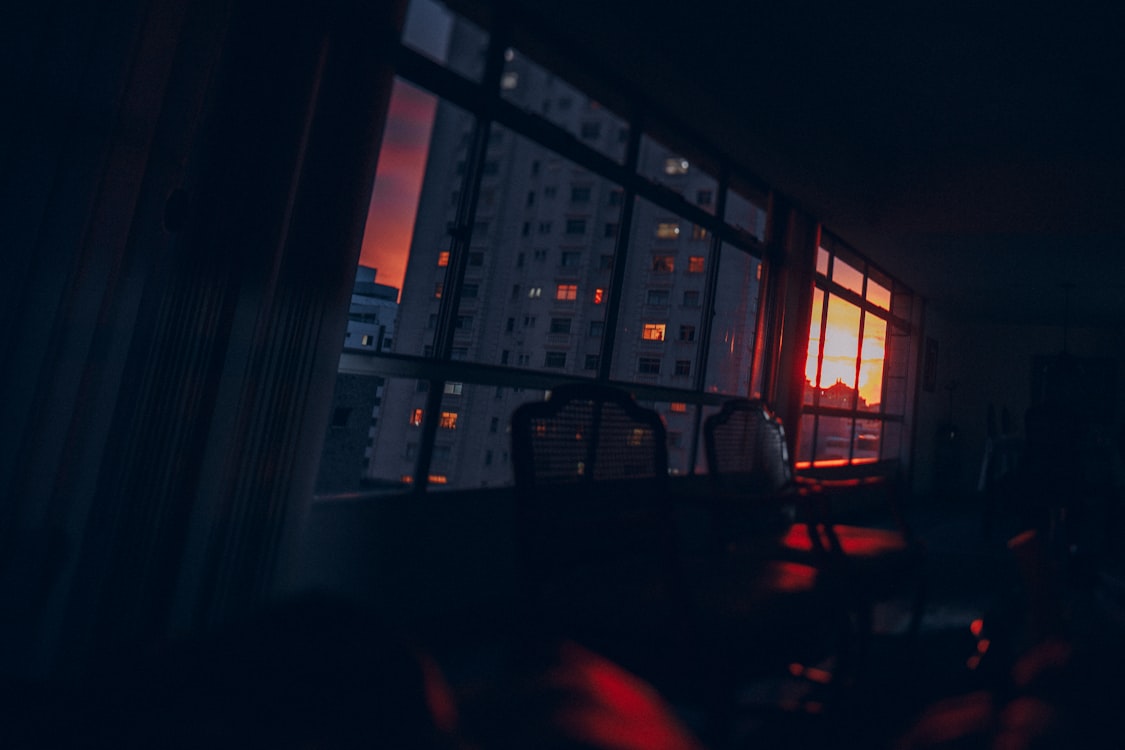 The Friend You Used to Call: On Drifting and Missing