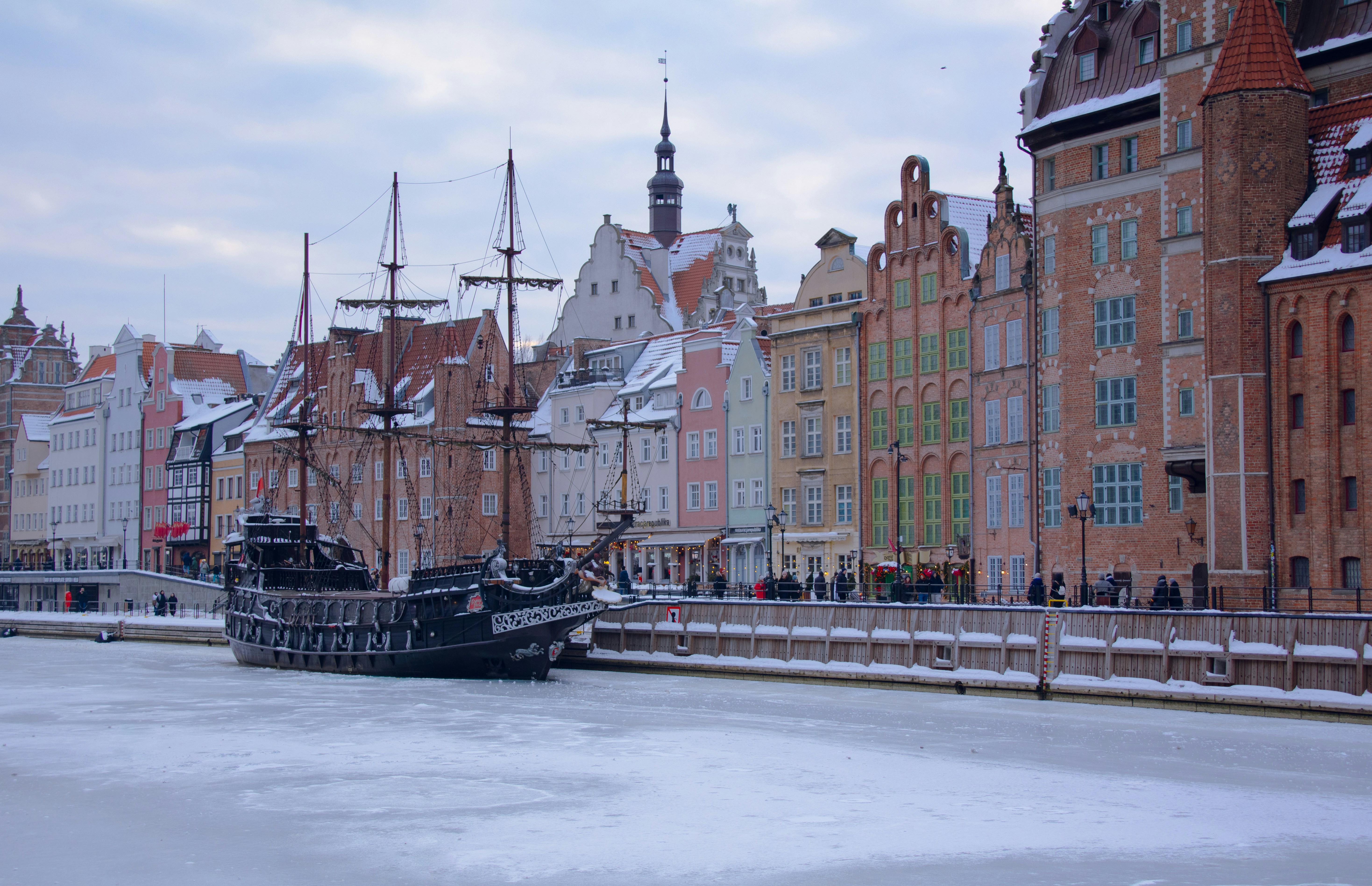 Photo by katekasiutich