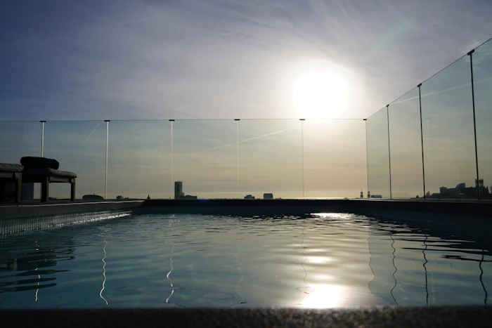 Hotels With Rooftop Pools