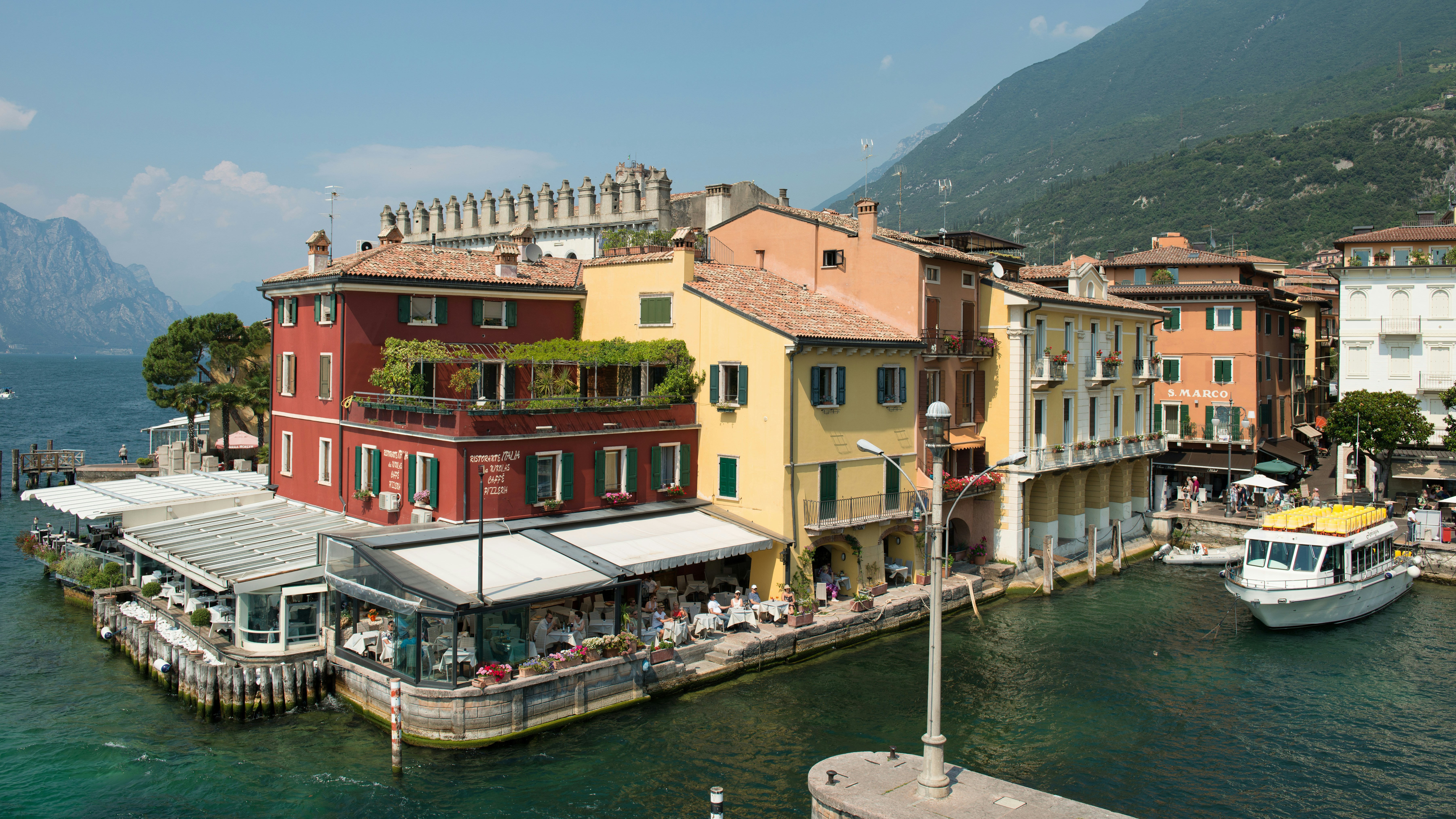 Photo by hamburgmeinefreundin