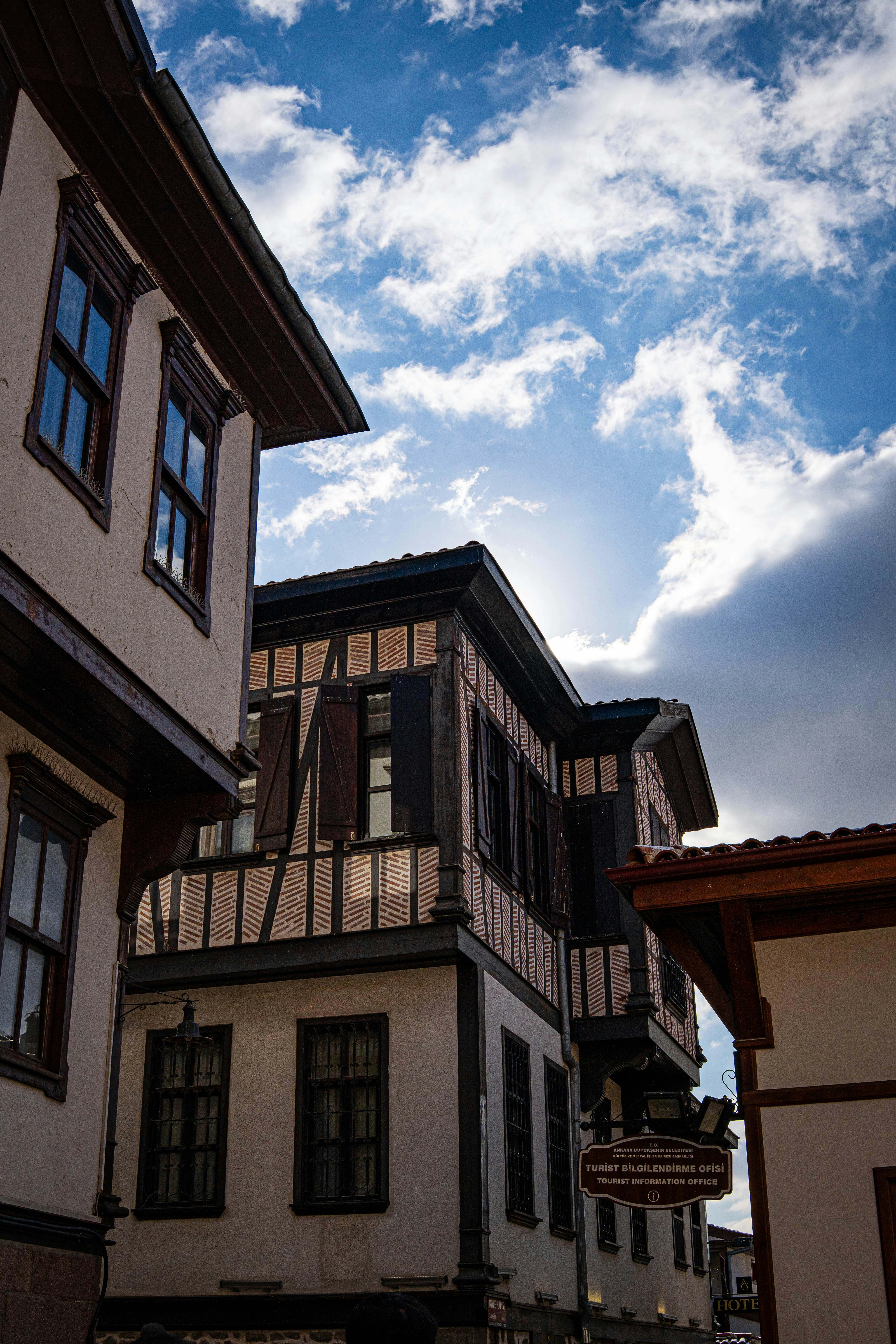 Photo by maviatlas