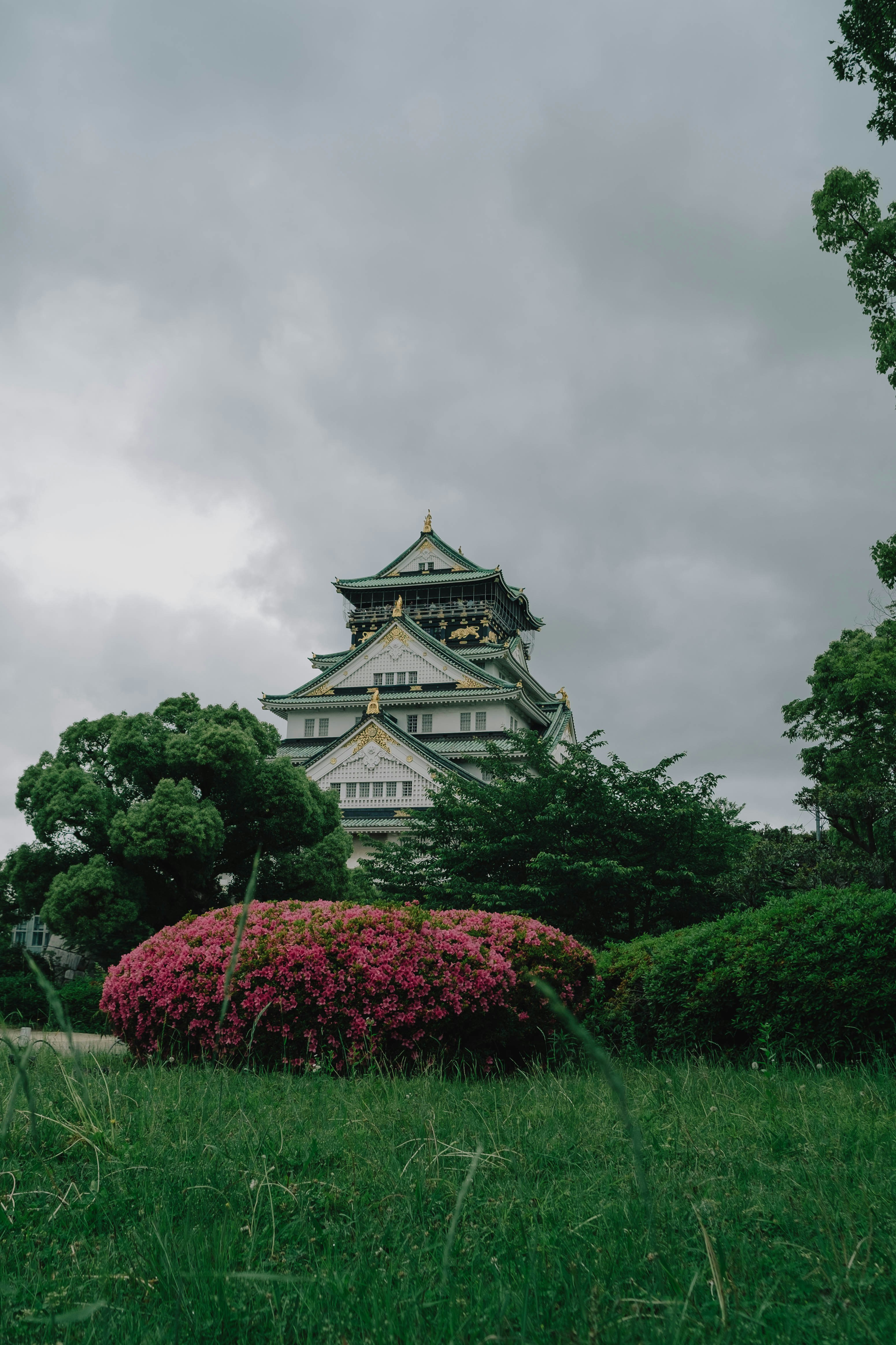 travel aesthetic wallpaper, wallpaper, Travel Photography Outfits: Style & Comfort 3