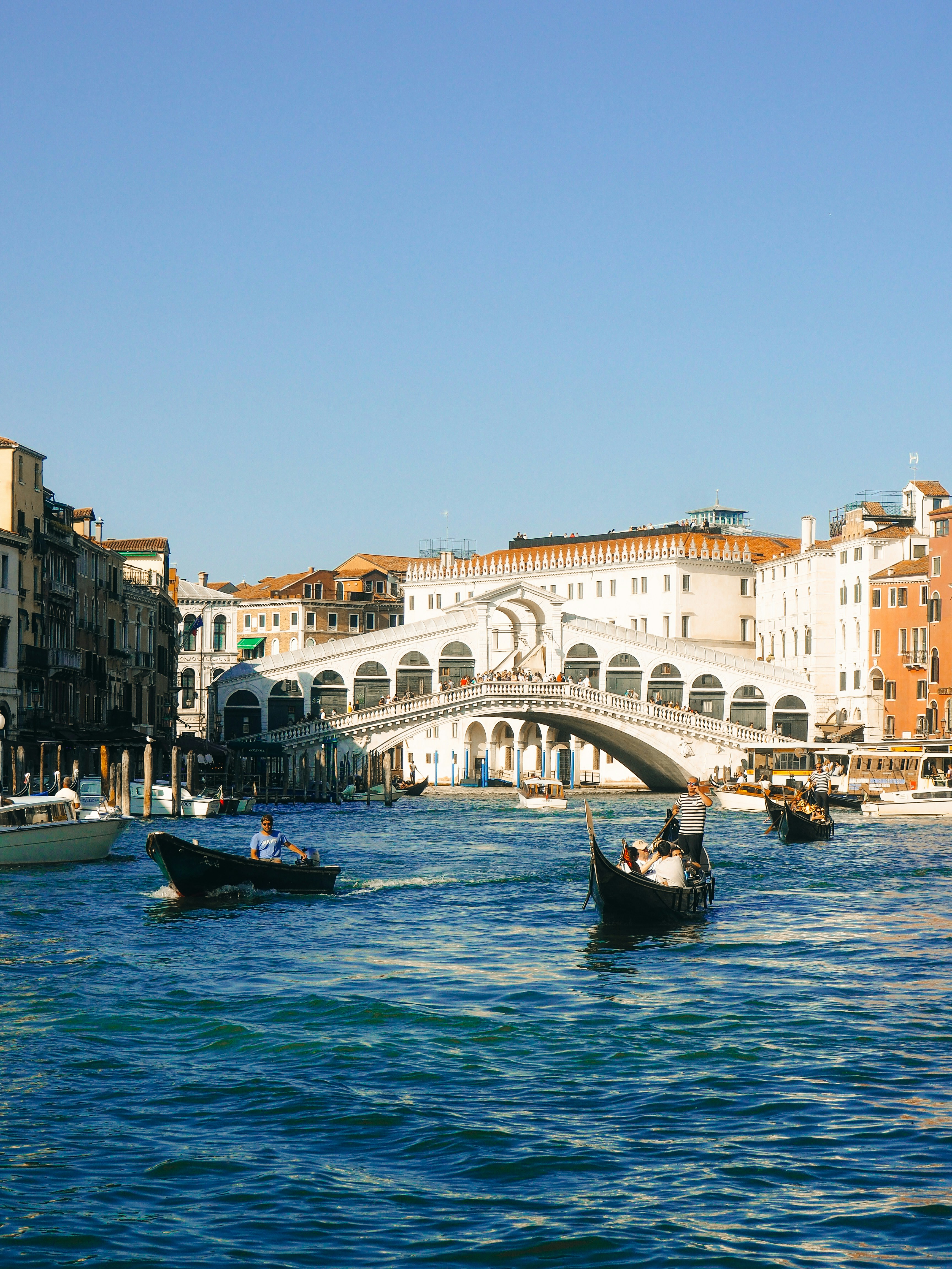 Photo by lens_by_benji