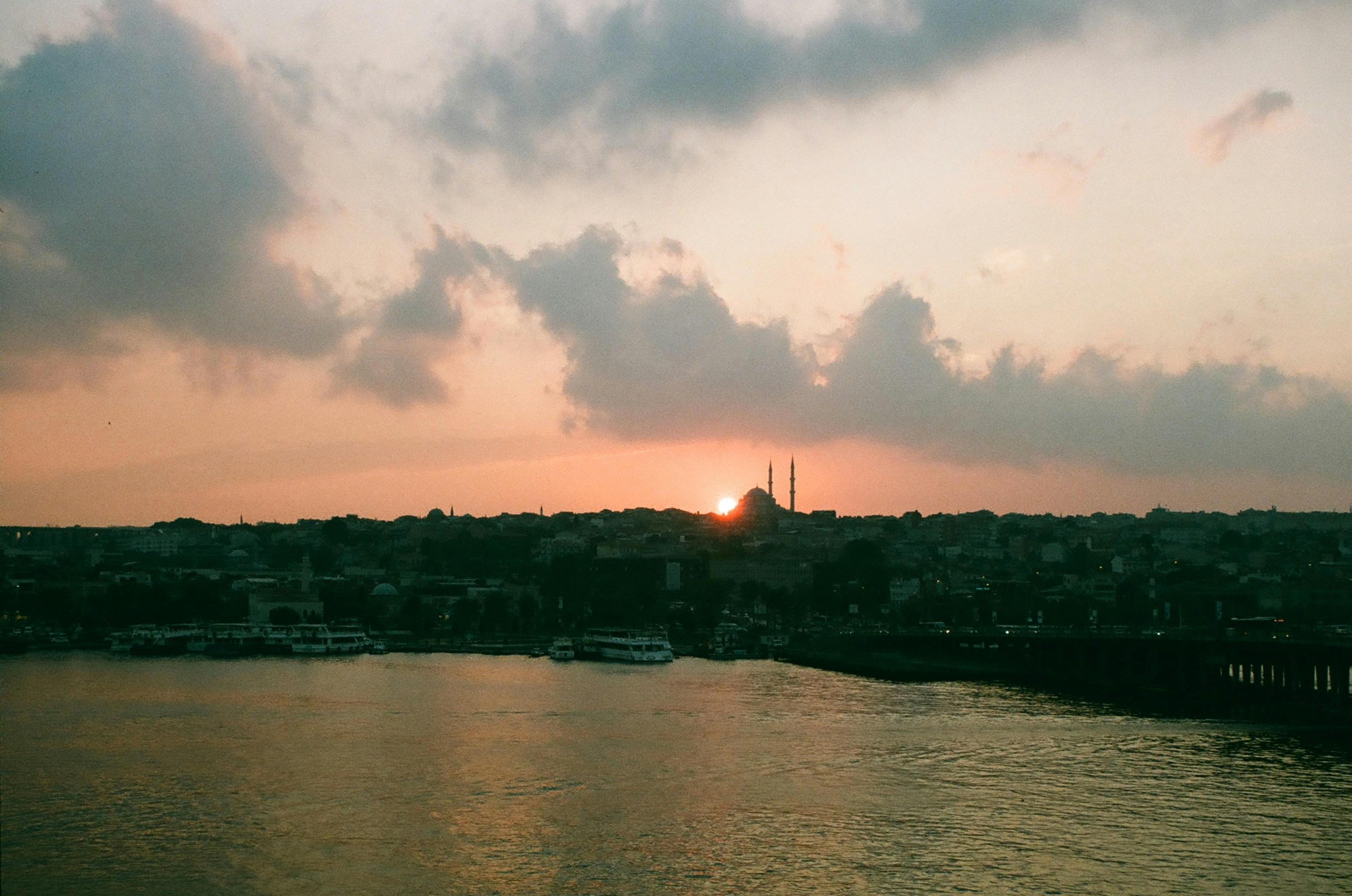 Photo by daniel_mkn