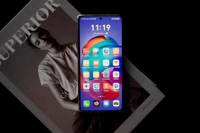Huawei Escalates Foldable Warfare As It Directly Challenges Apple for Market Dominance