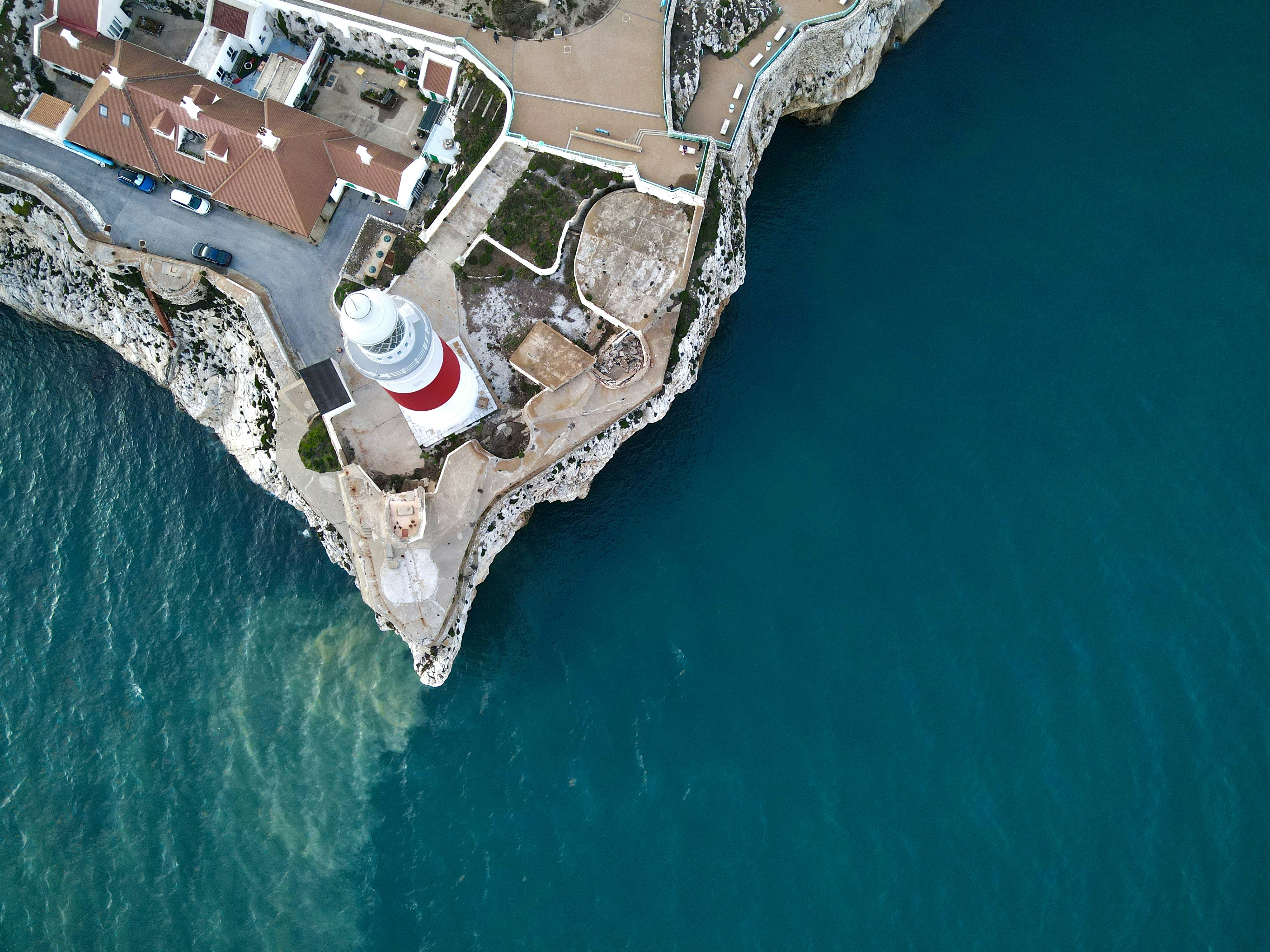 Photo by michaelarimakova