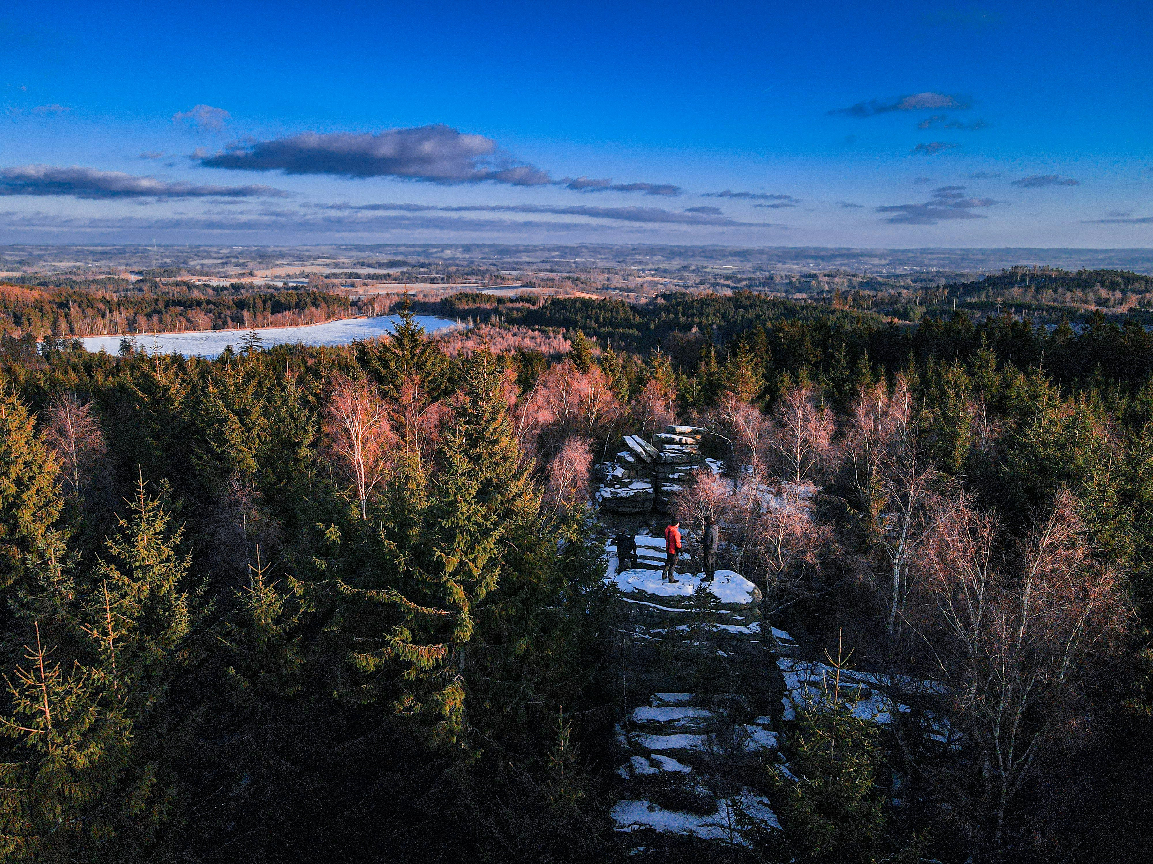 Photo by michaelarimakova