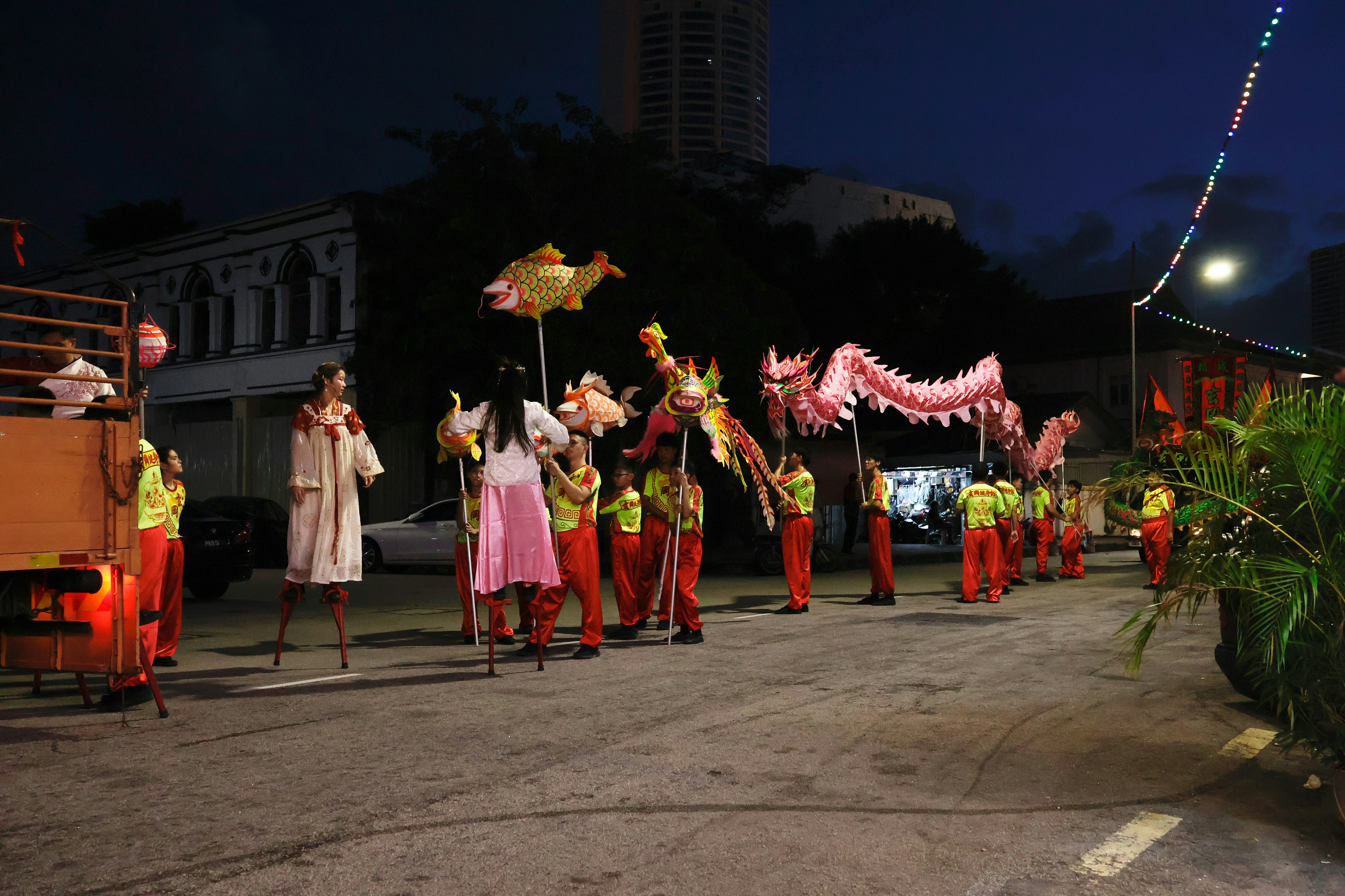 Comparsa de la Cantera 'Los Locos' en Sevilla