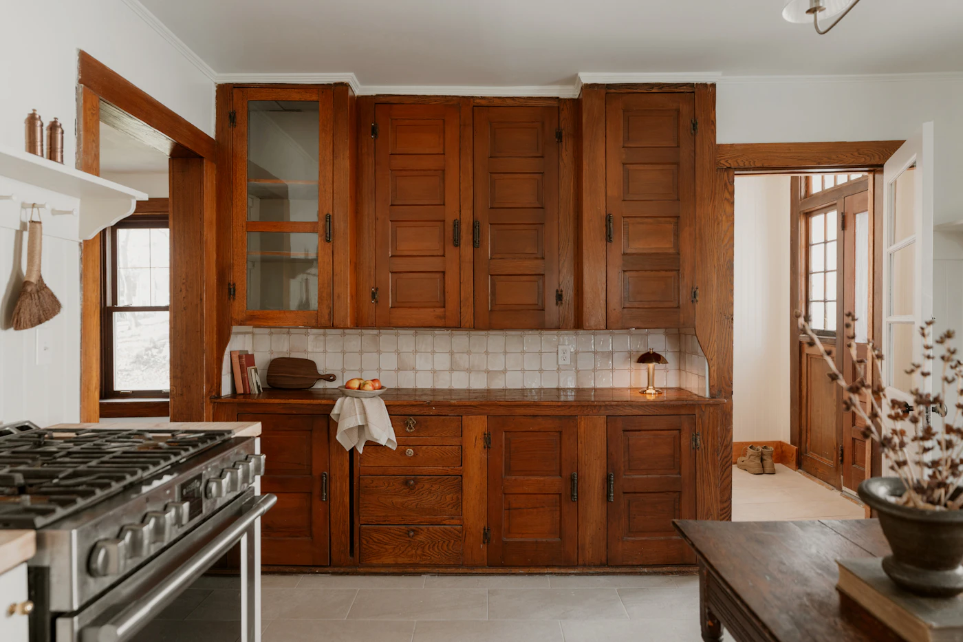Kitchen before renovation