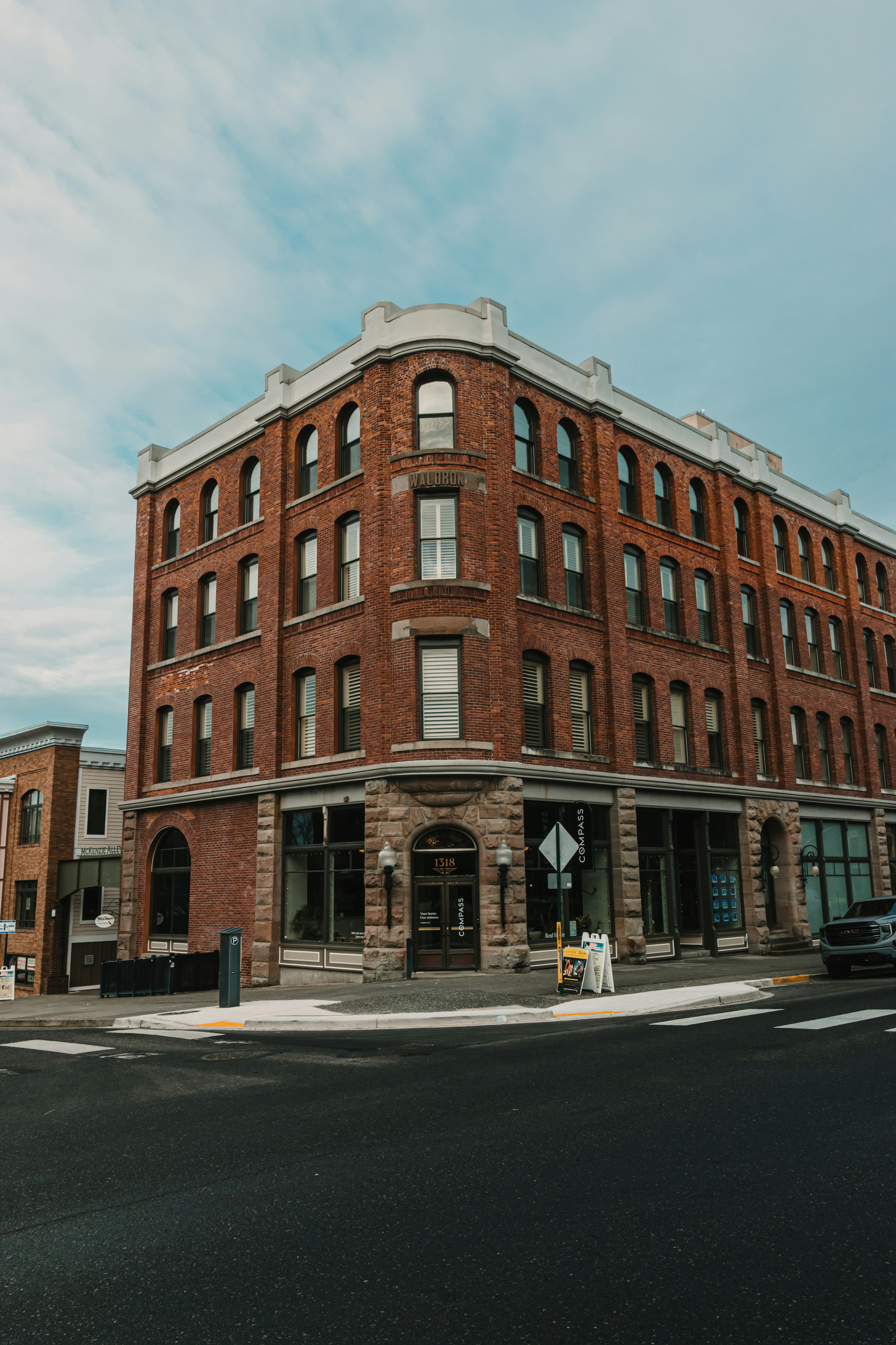 Photo by dariendesigns