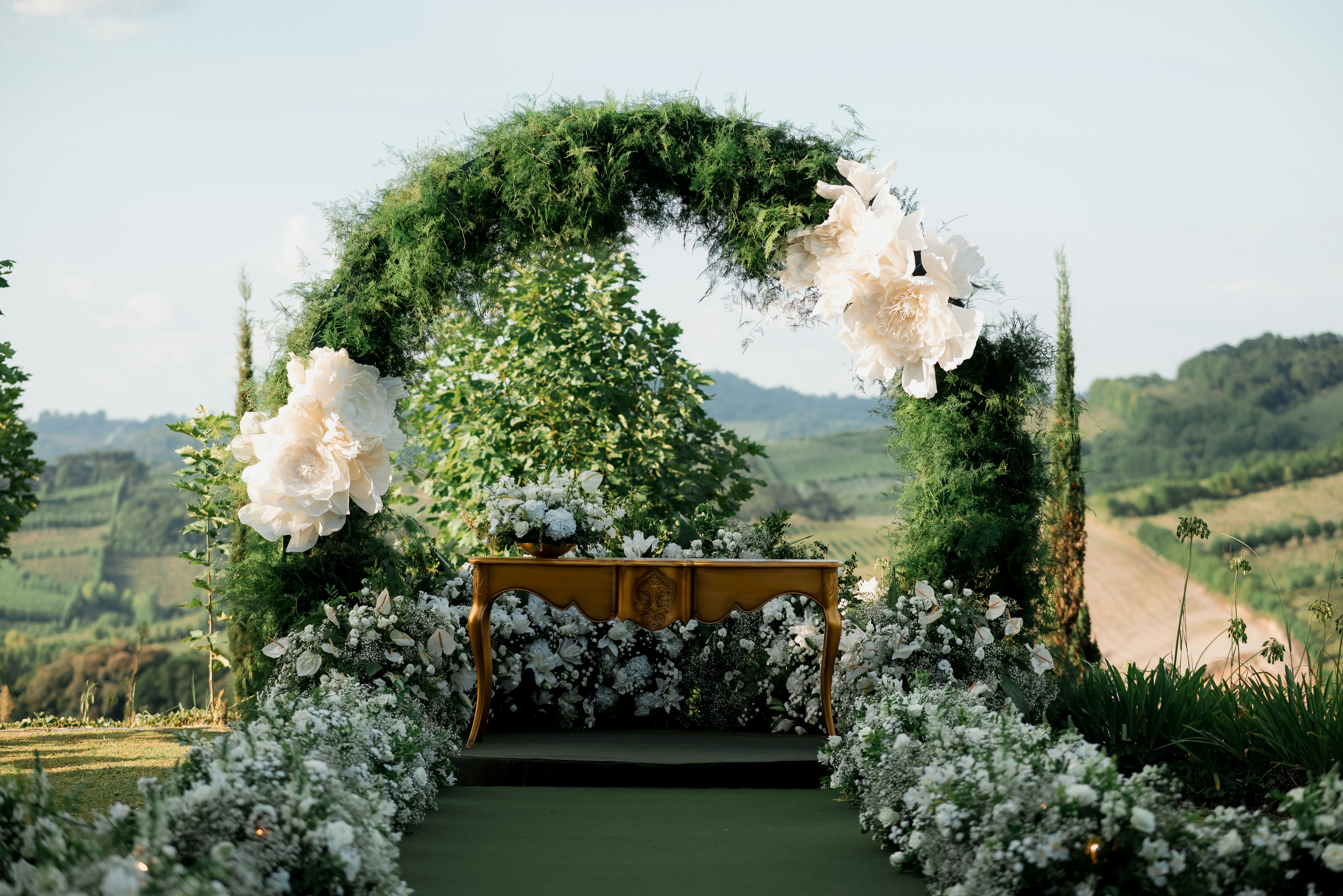 Photo by jonathanborba